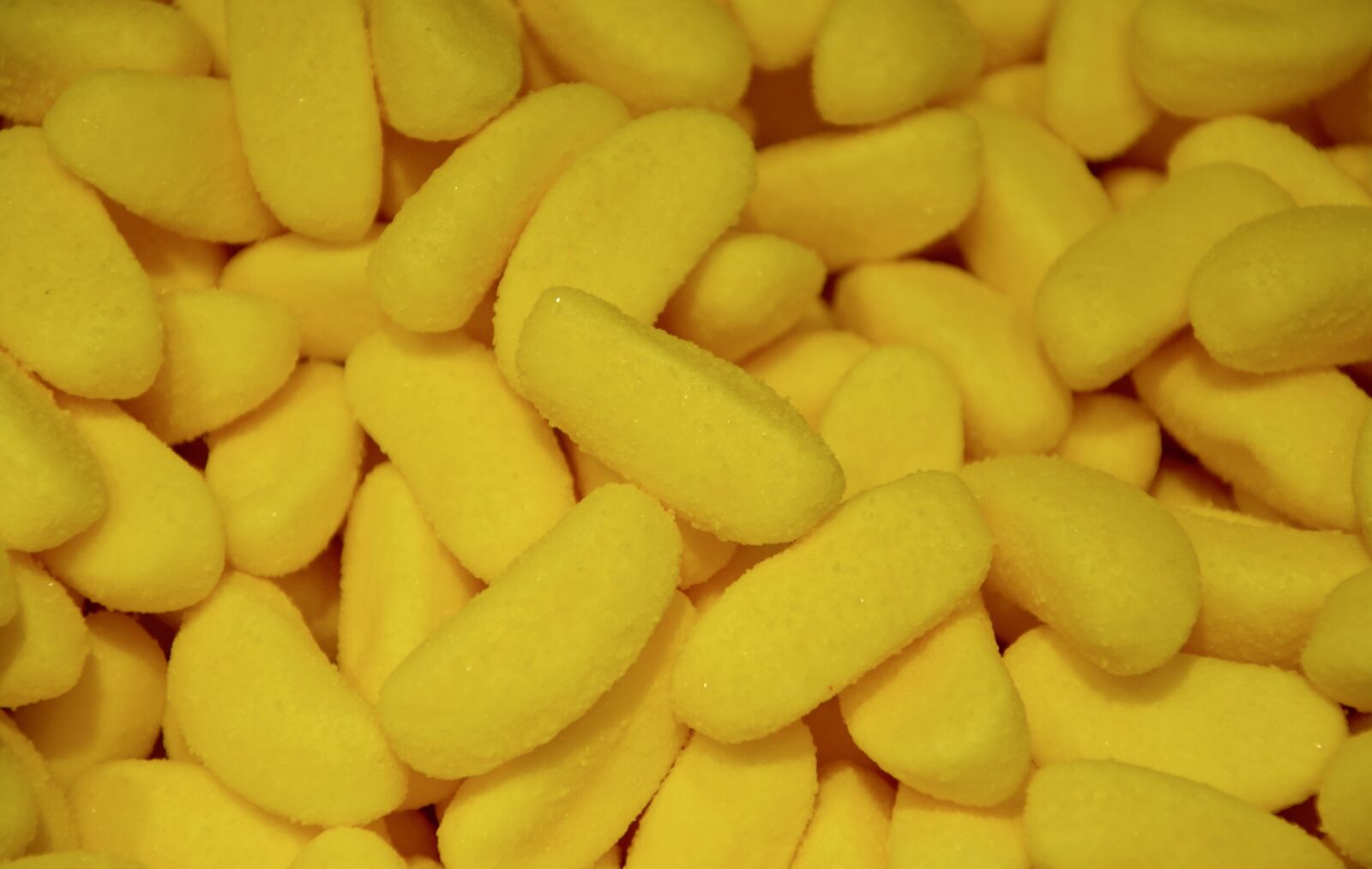 Nikon D5200 sample photo. Candy banana, yellow, sweet photography