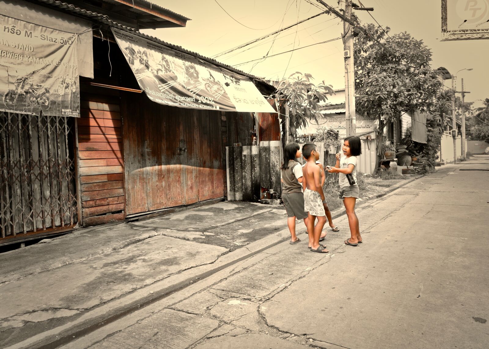 Fujifilm X-A3 sample photo. Children, street, childhood photography