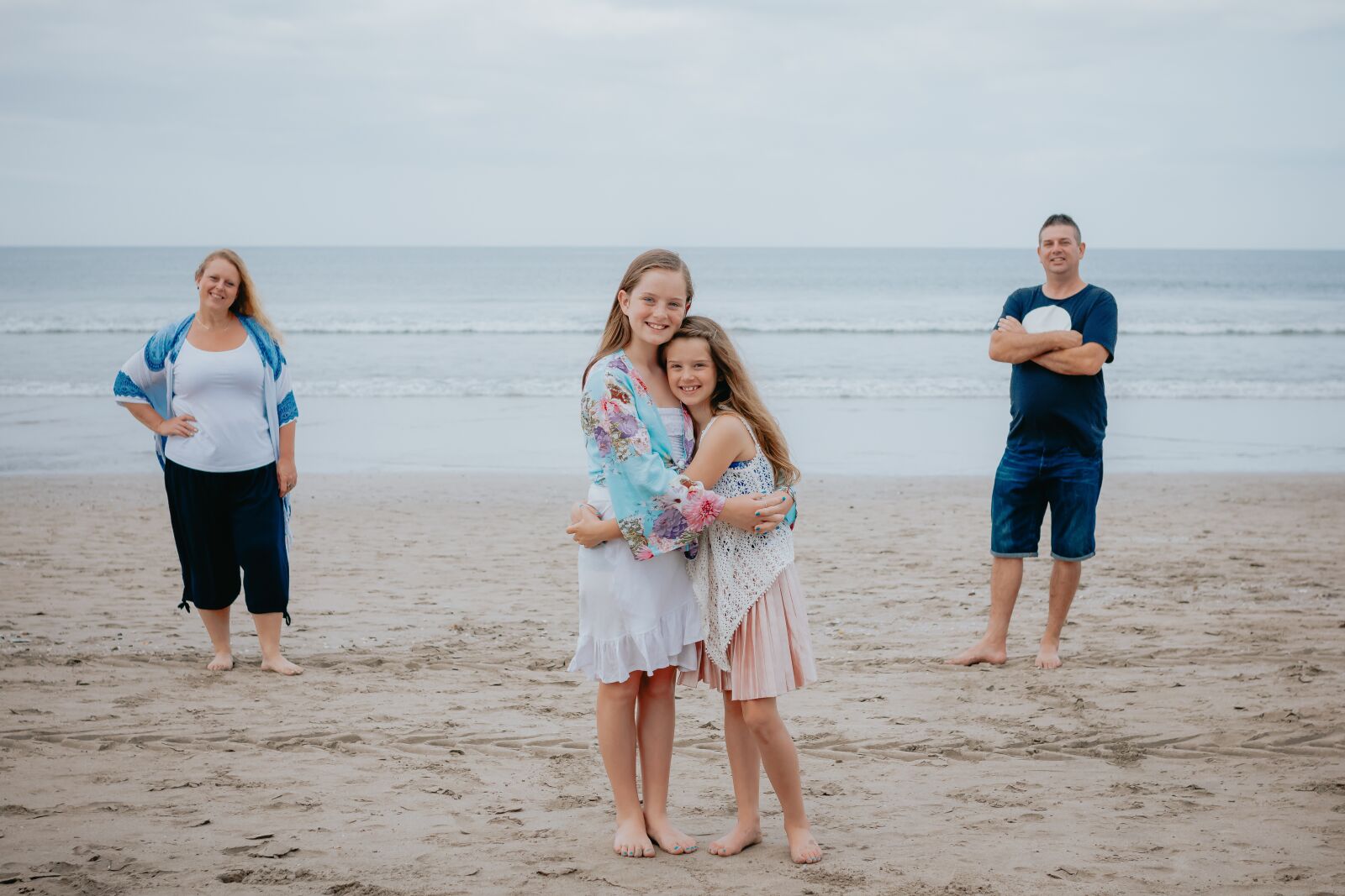 Canon EOS 70D sample photo. Love, hug, family photography