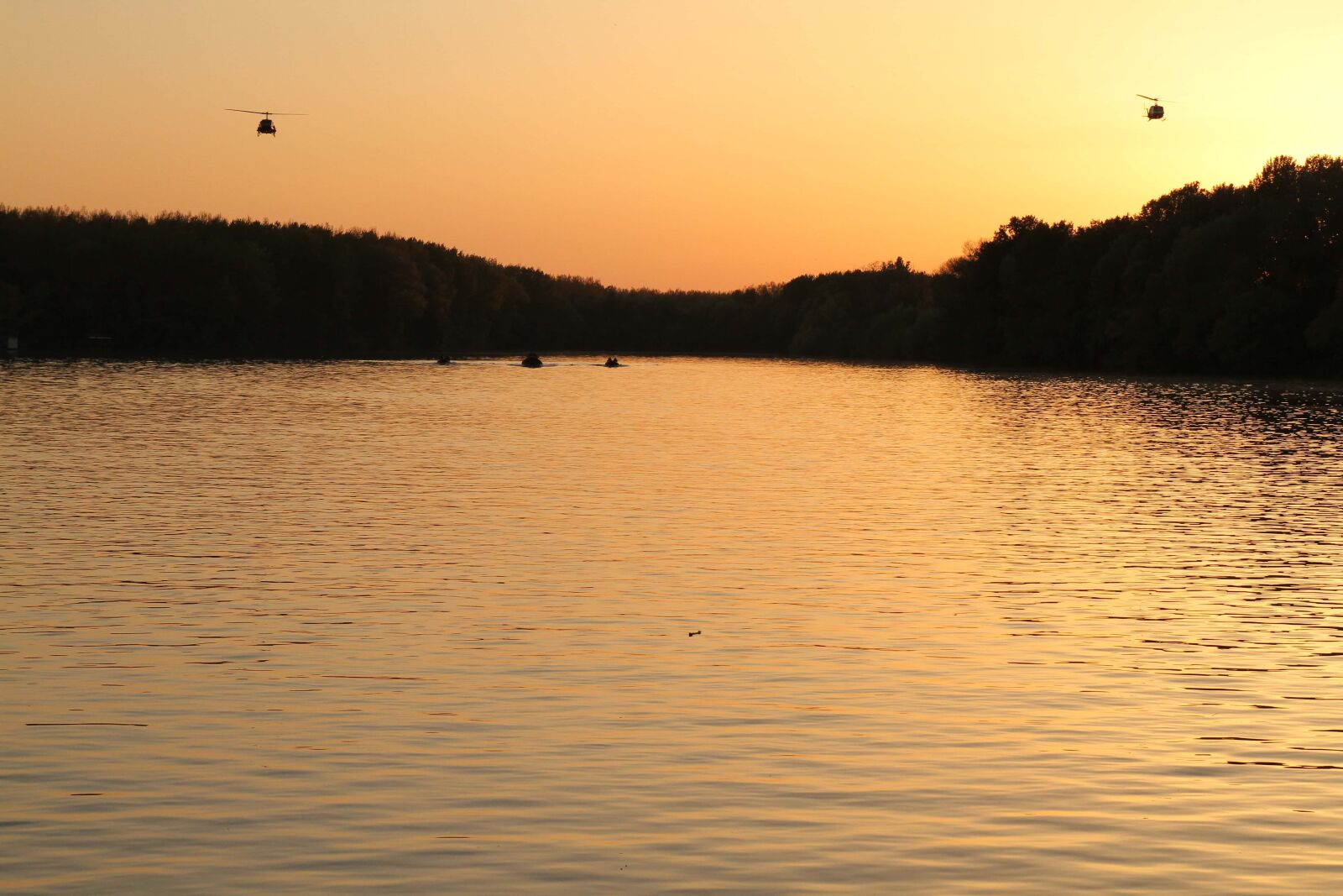 Canon EOS 7D sample photo. River boat, sunset, helicopter photography