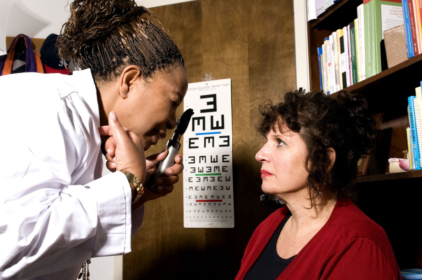 Nikon D300 sample photo. Doctor, ophthalmoscope photography