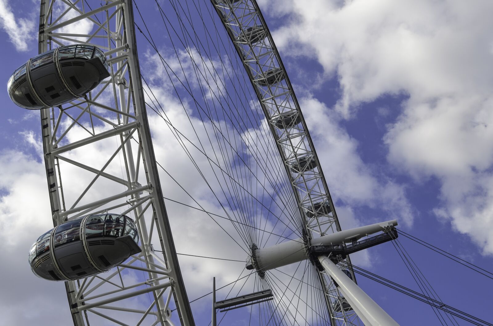 Nikon D5100 sample photo. London eye, ferris wheel photography