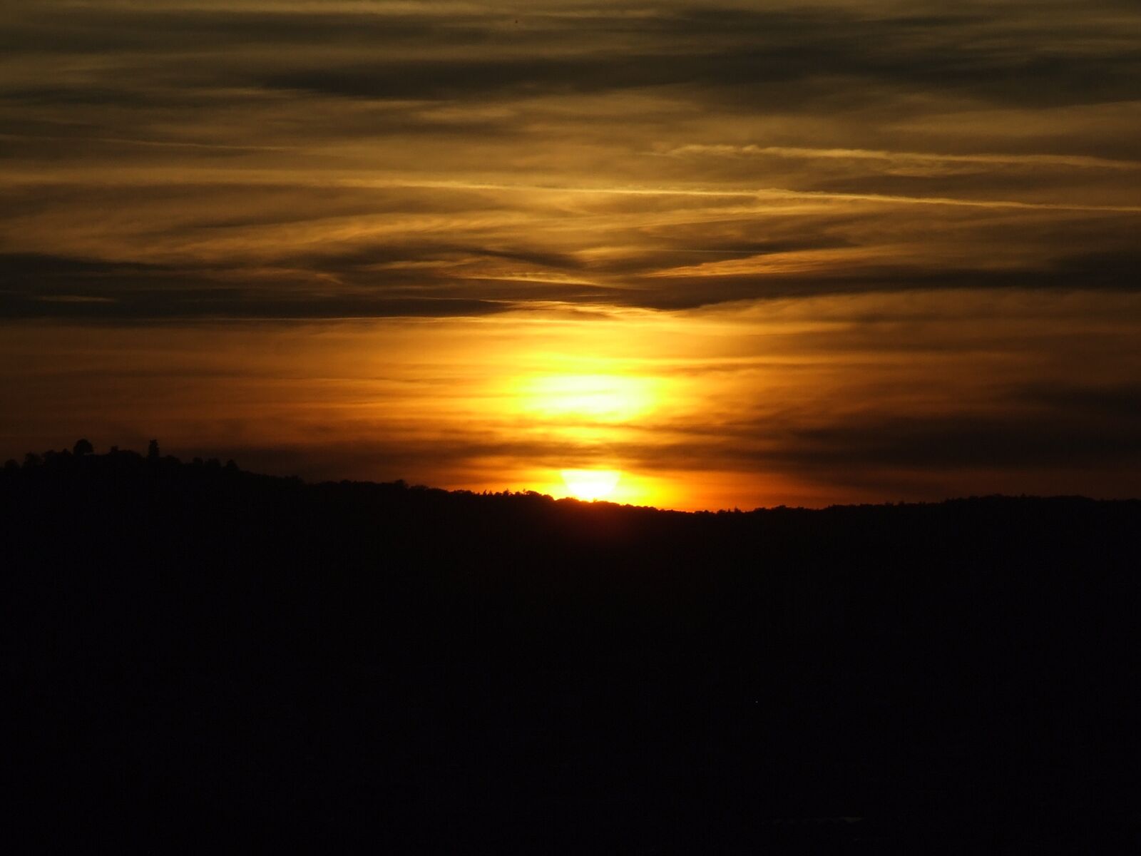 Fujifilm FinePix S5600 sample photo. Sunset, afterglow, evening sky photography