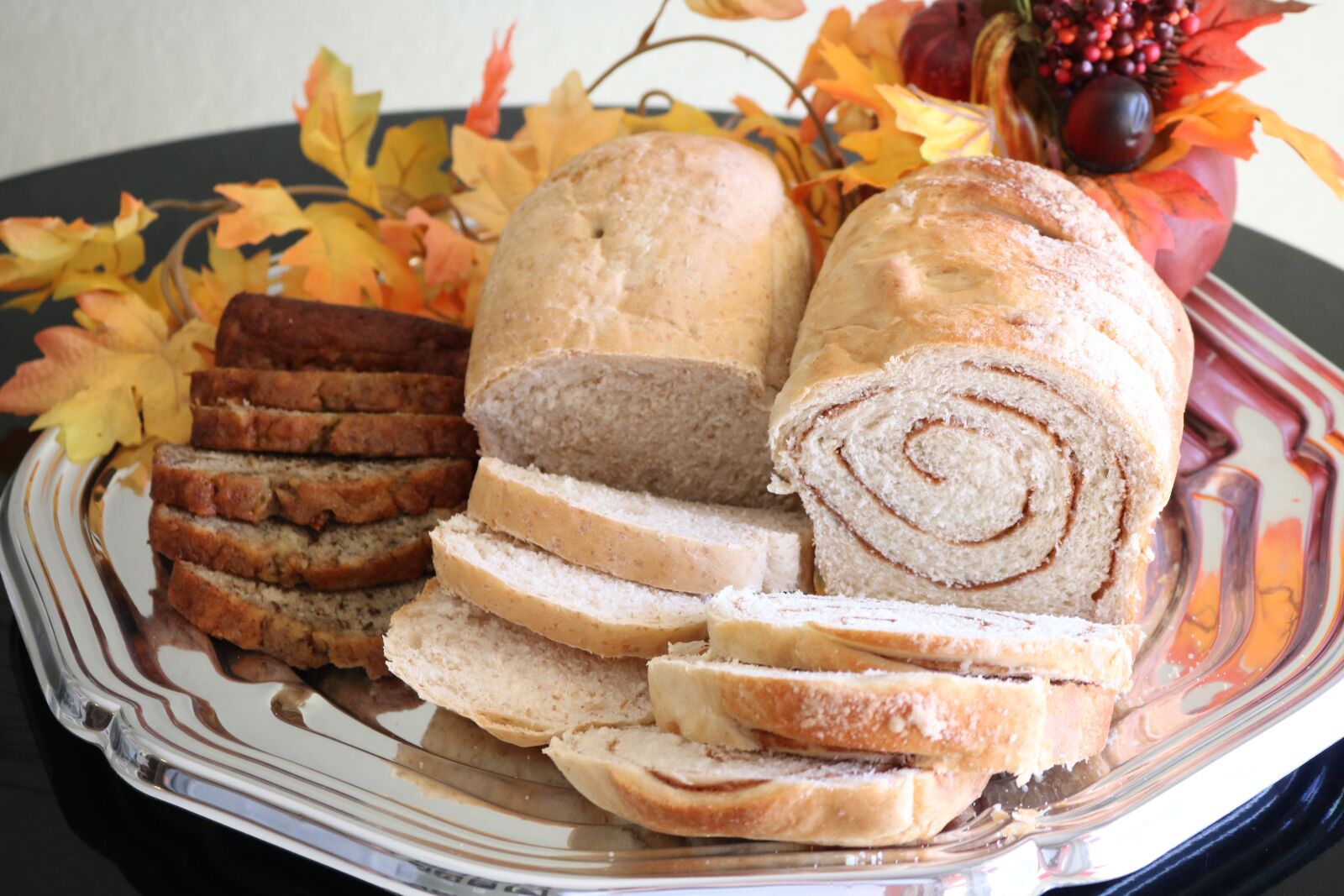 Canon EOS 750D (EOS Rebel T6i / EOS Kiss X8i) sample photo. Bread, pastry, food photography