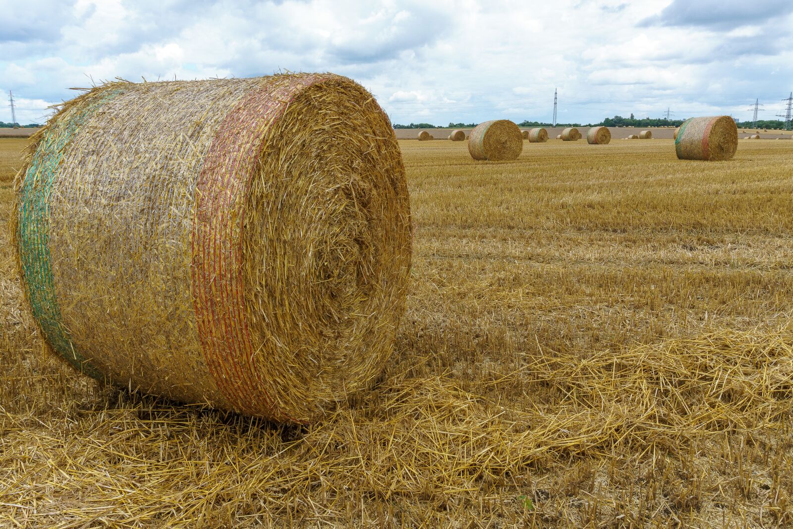 Sony a6000 sample photo. Straw bales, field, hay photography