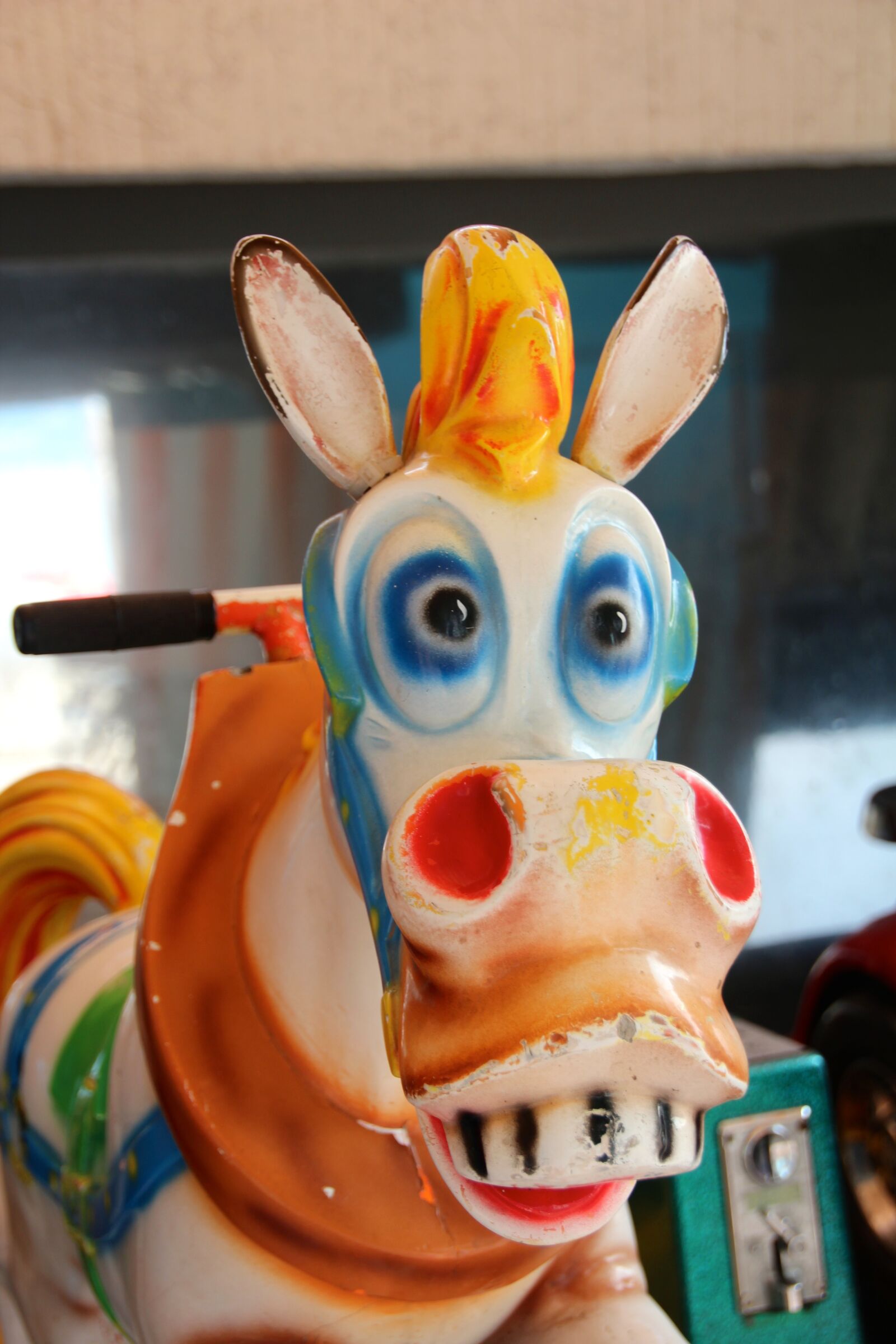 Canon EOS 600D (Rebel EOS T3i / EOS Kiss X5) sample photo. Horse, game device, rocking photography