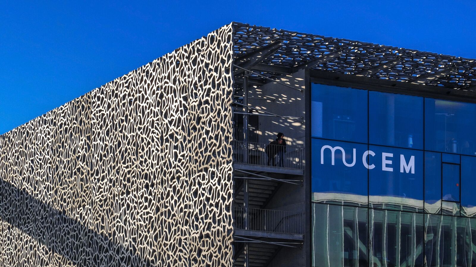 Fujifilm X30 sample photo. Museum, mucem, building photography