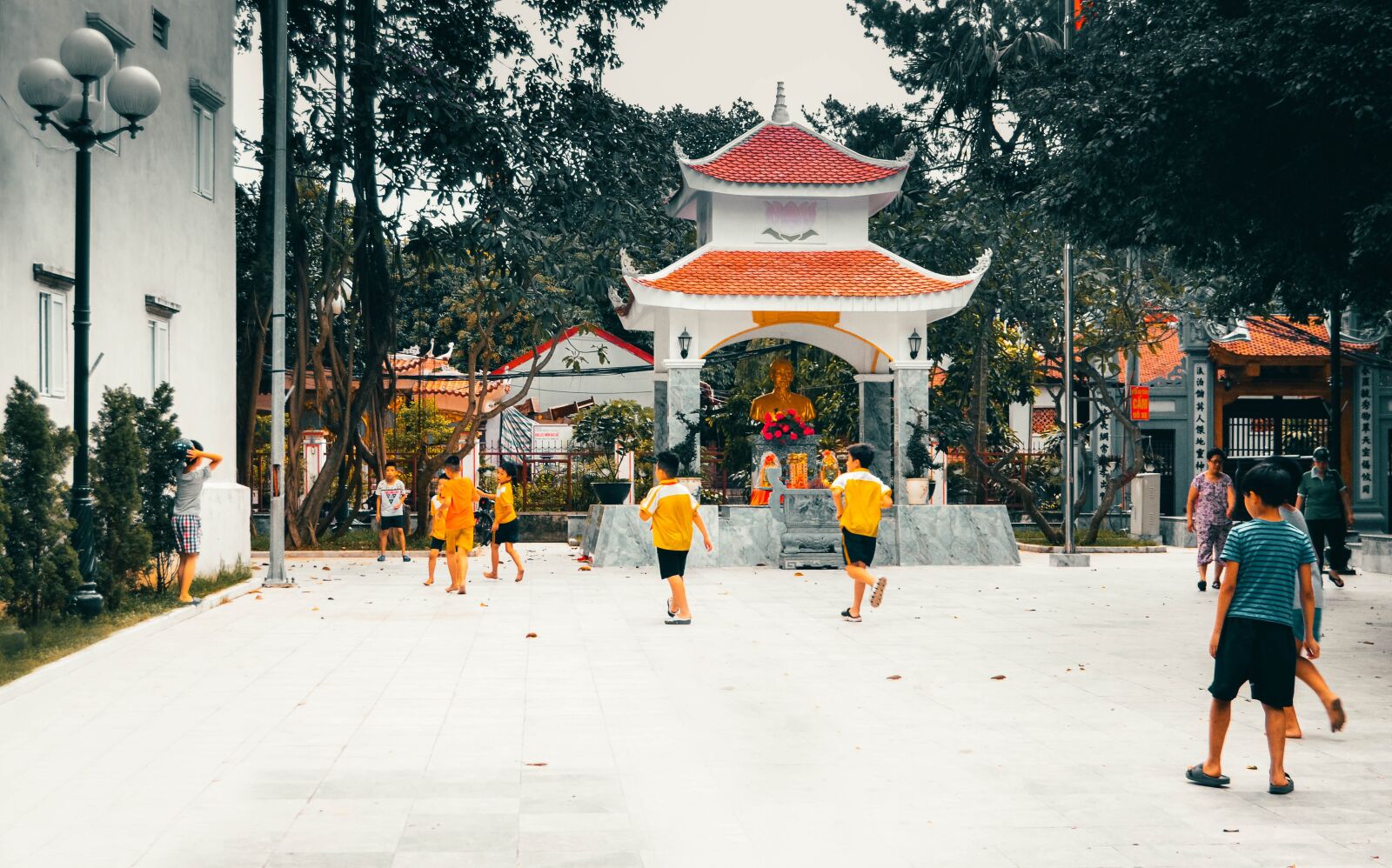 Nikon D5100 sample photo. Memories, football, village photography