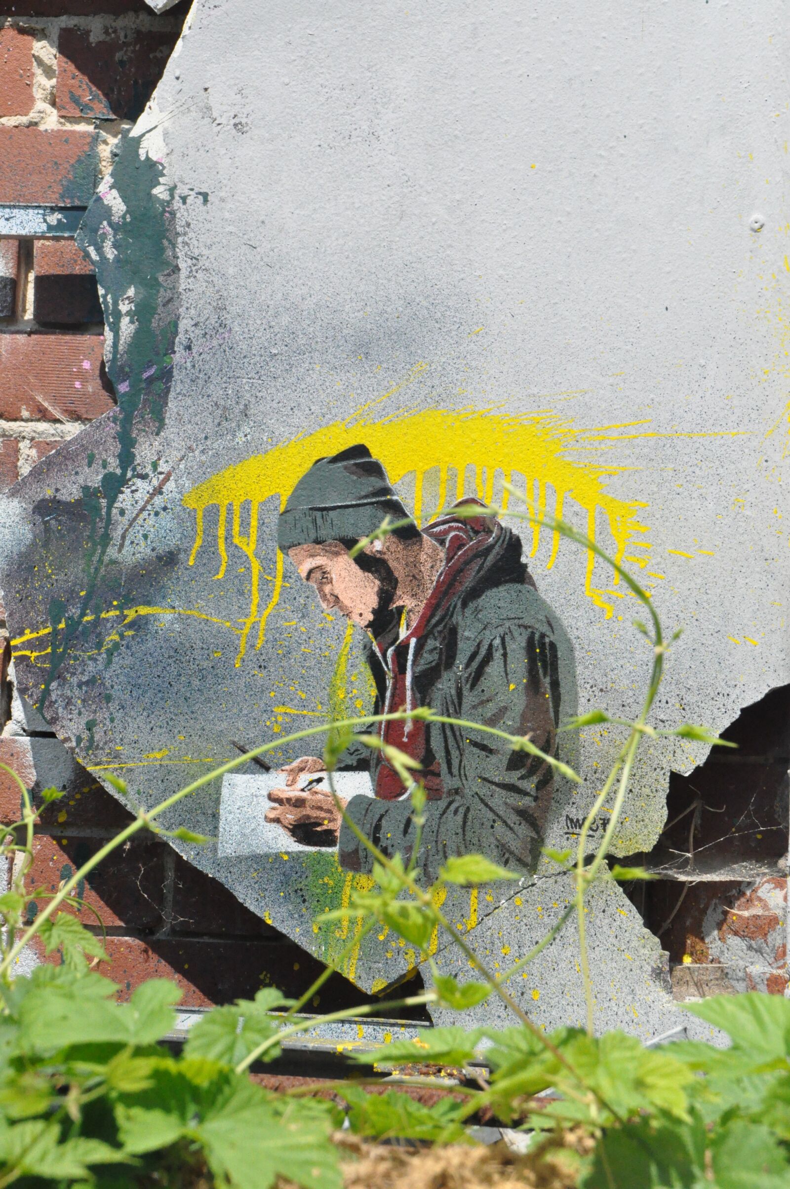 Nikon D5000 sample photo. Street art, graffiti, wall photography