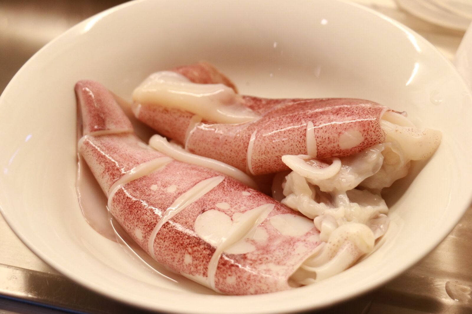 Canon EOS 750D (EOS Rebel T6i / EOS Kiss X8i) sample photo. Food, seafood, squid photography