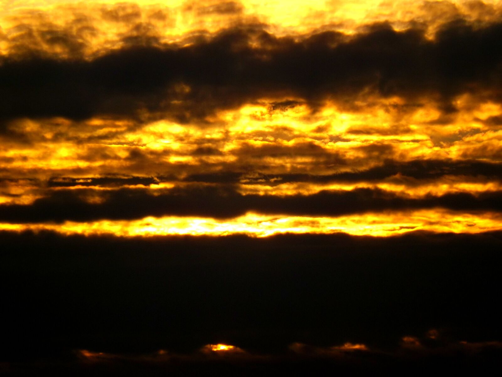 Fujifilm FinePix S4500 sample photo. Sunset, sun, cloud photography