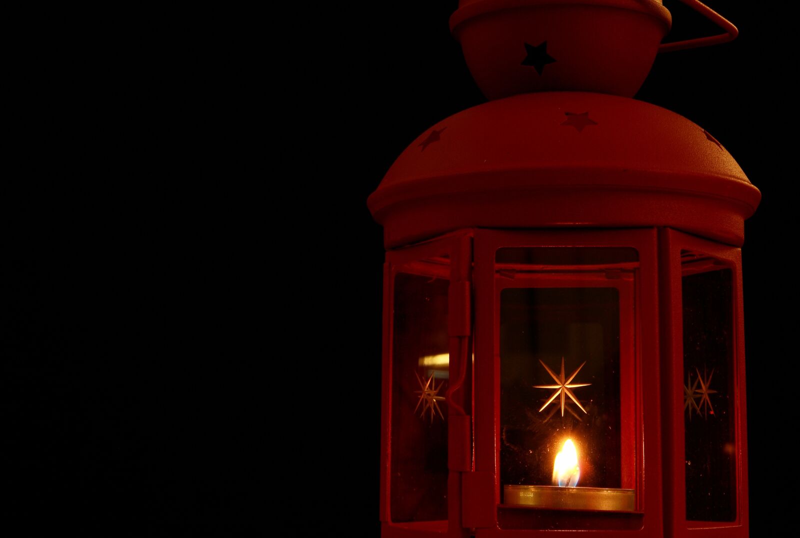 Sony DSC-R1 sample photo. Lantern, candle, romantic photography