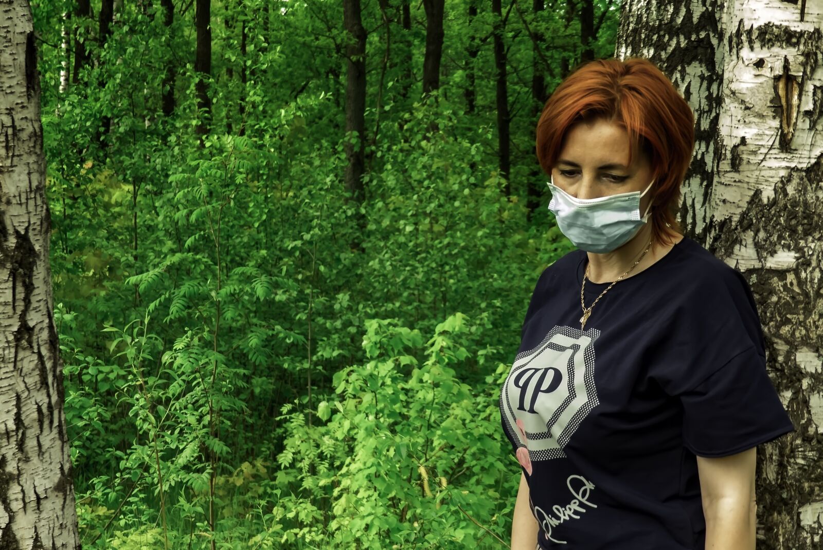 Panasonic Lumix DMC-FZ300 sample photo. Pandemic, cavid-19, mask photography