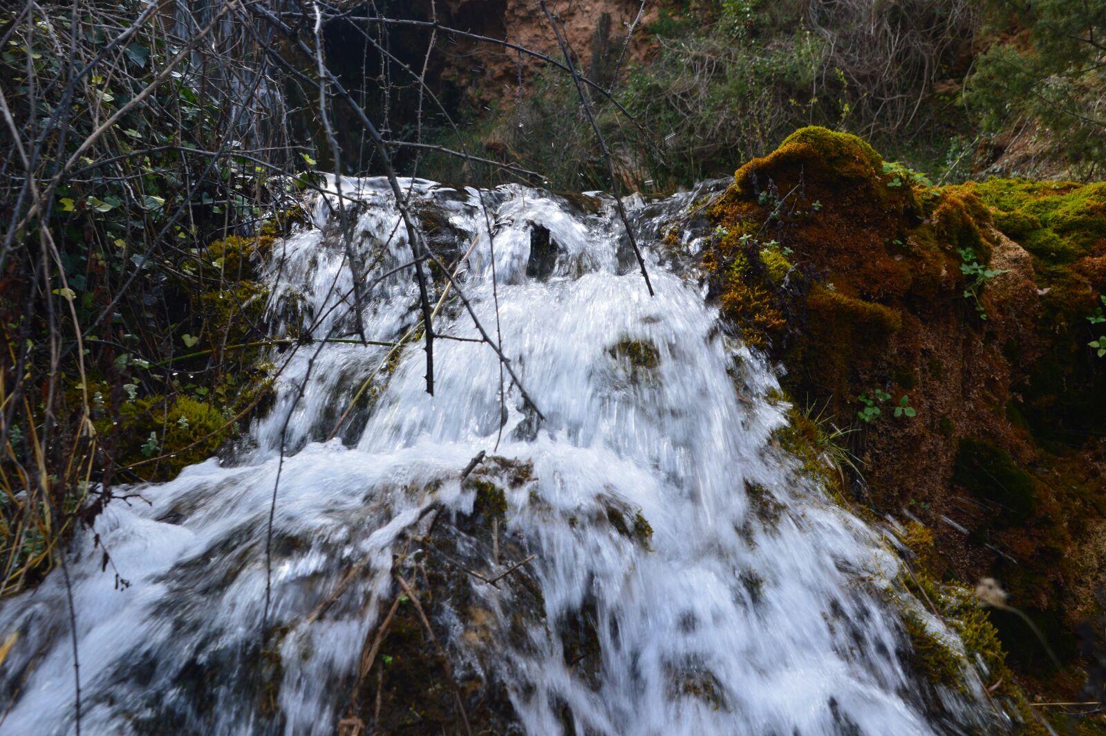 Nikon D3200 sample photo. Albacete, sierra water, waterfall photography
