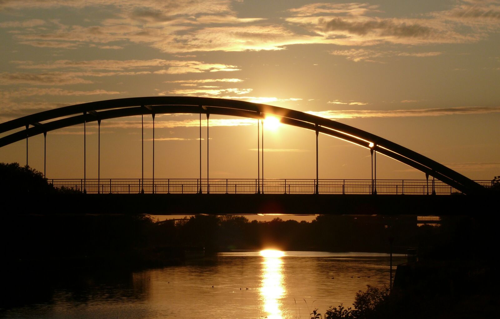 Panasonic DMC-FZ50 sample photo. Bridge, sky, sunset photography