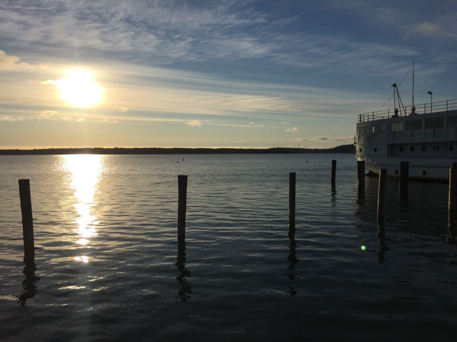 Apple iPhone 6 sample photo. Sunset, island, waterfront photography