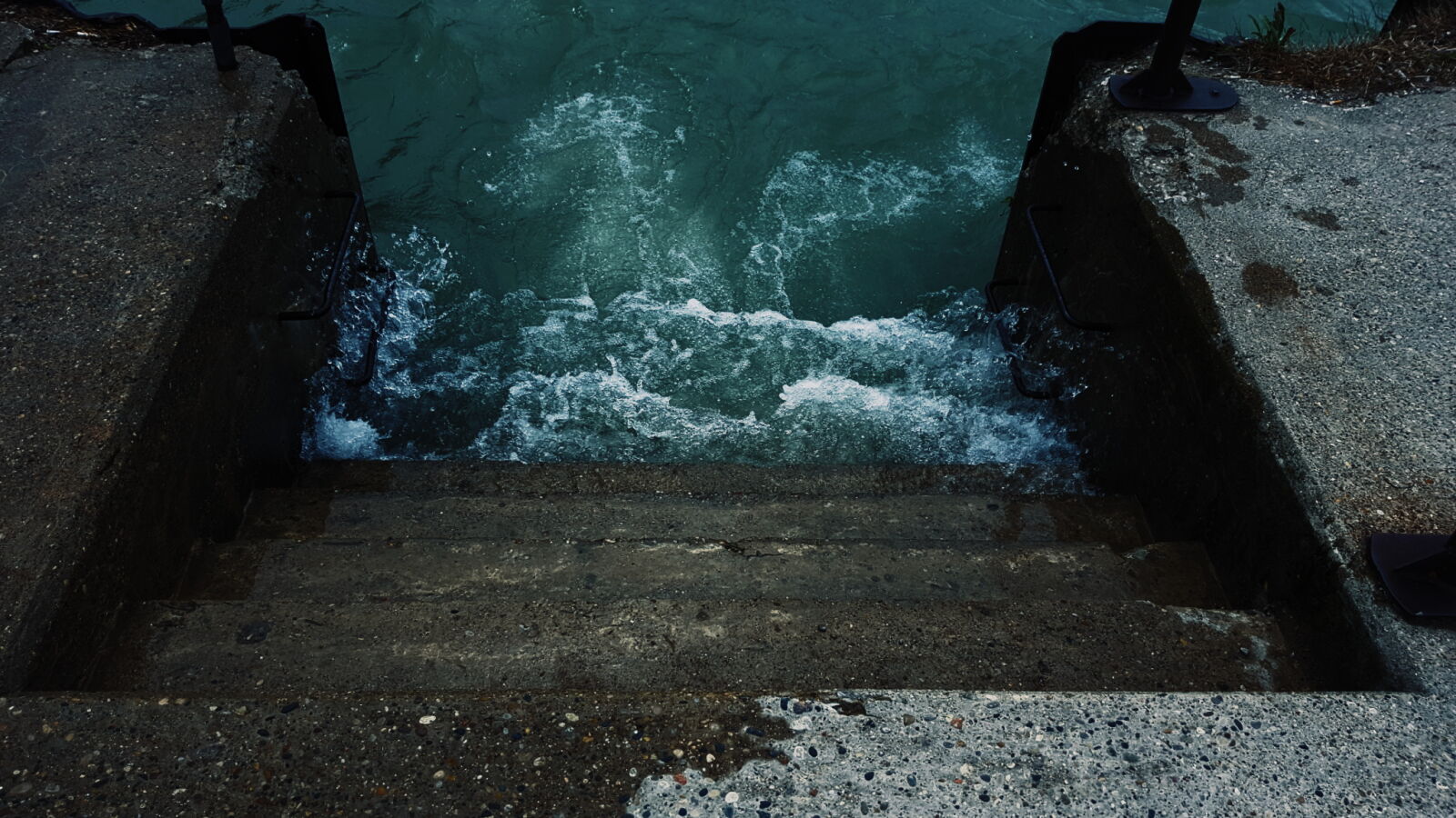 Samsung Galaxy S6 sample photo. Blue, water, ocean, wave photography