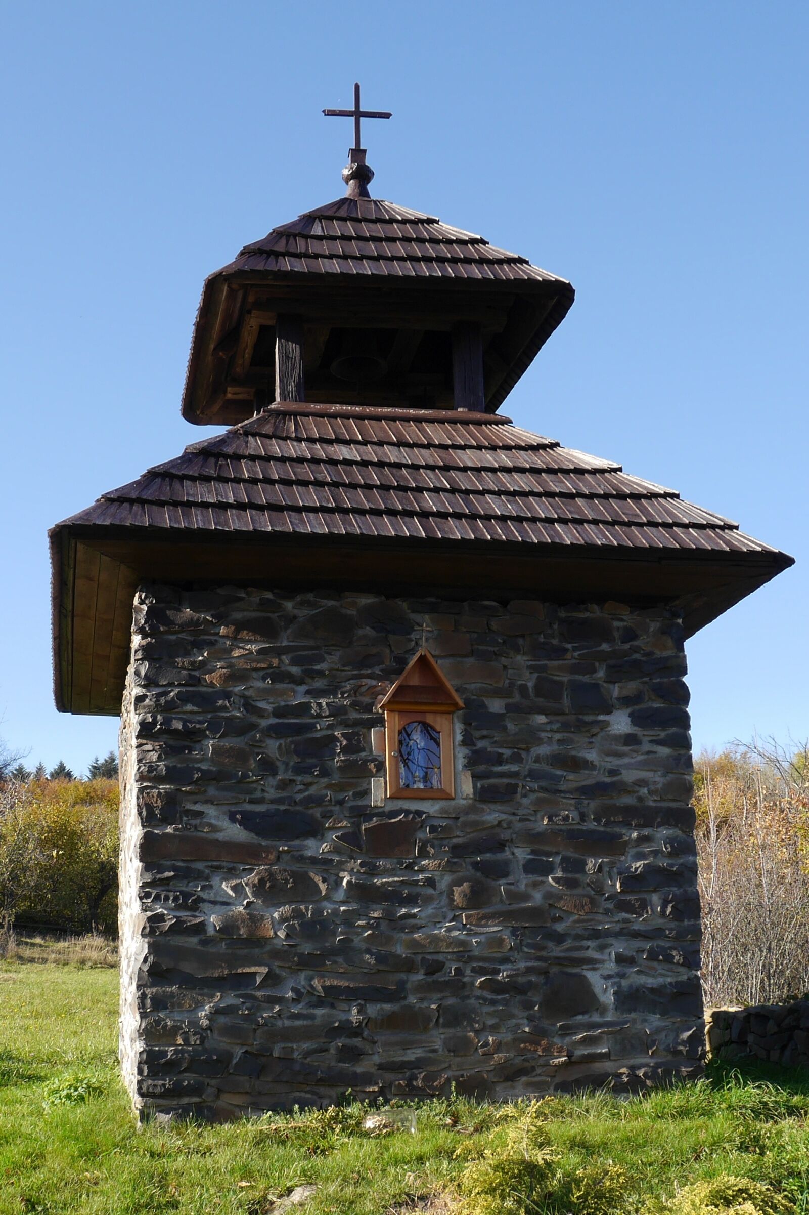 Panasonic Lumix DMC-G6 sample photo. Church, tower, cross photography