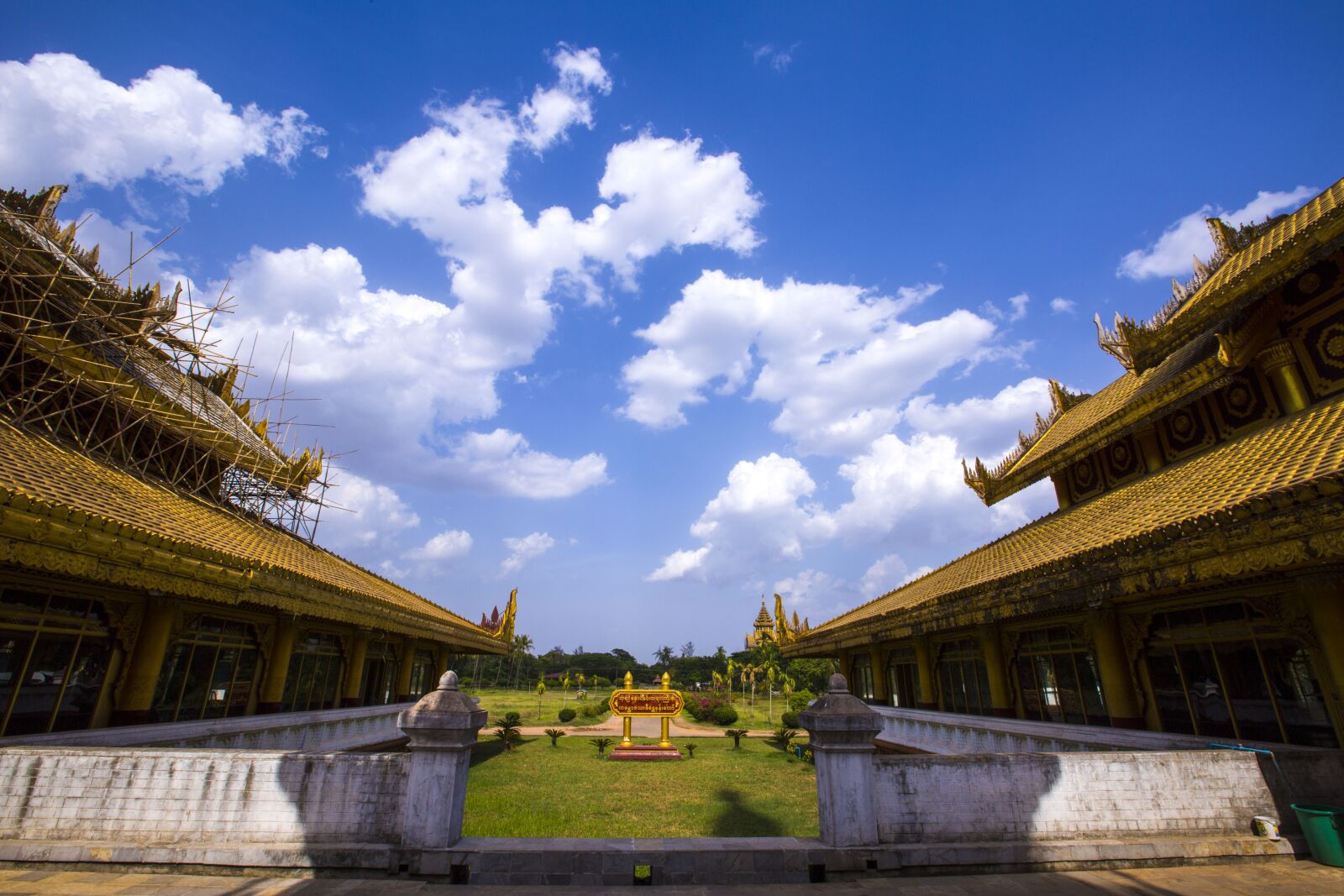 Canon EF 16-35mm F2.8L II USM sample photo. Landmark, myanmar, asia photography
