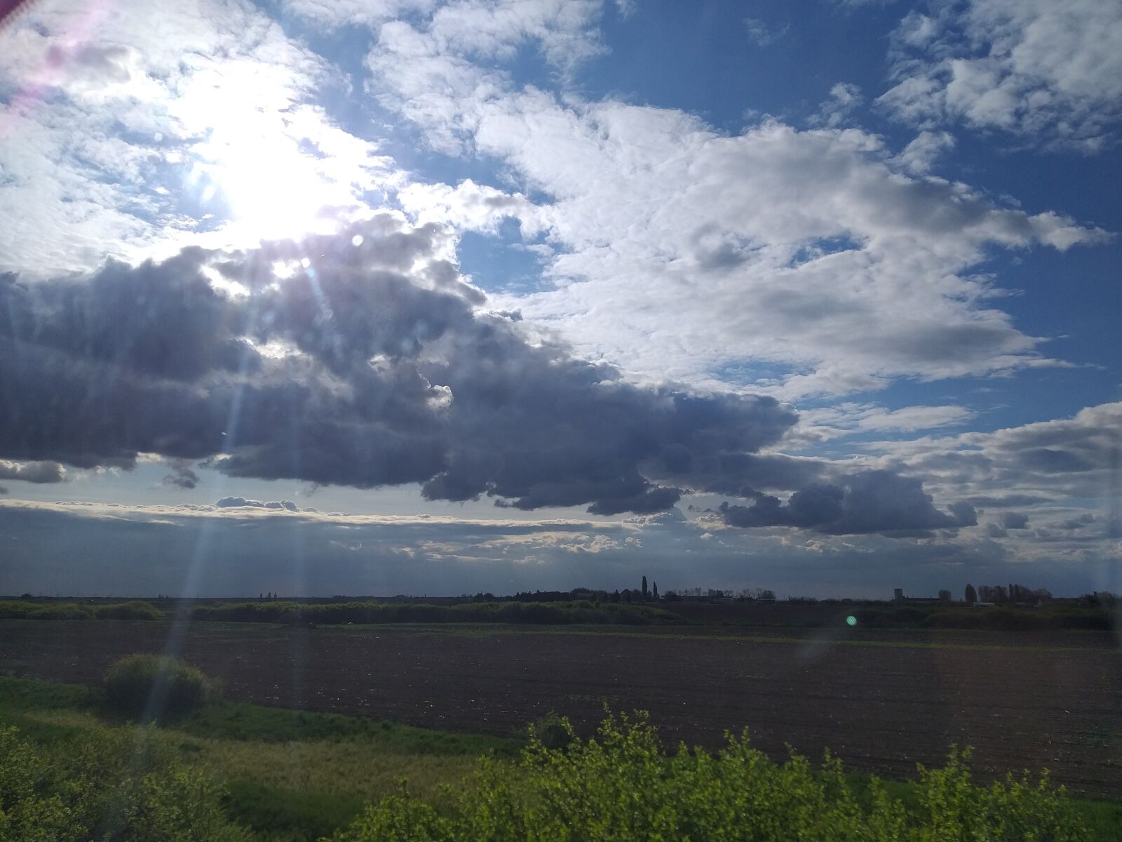 Samsung SM-A605FN sample photo. Clouds, train, travelling photography