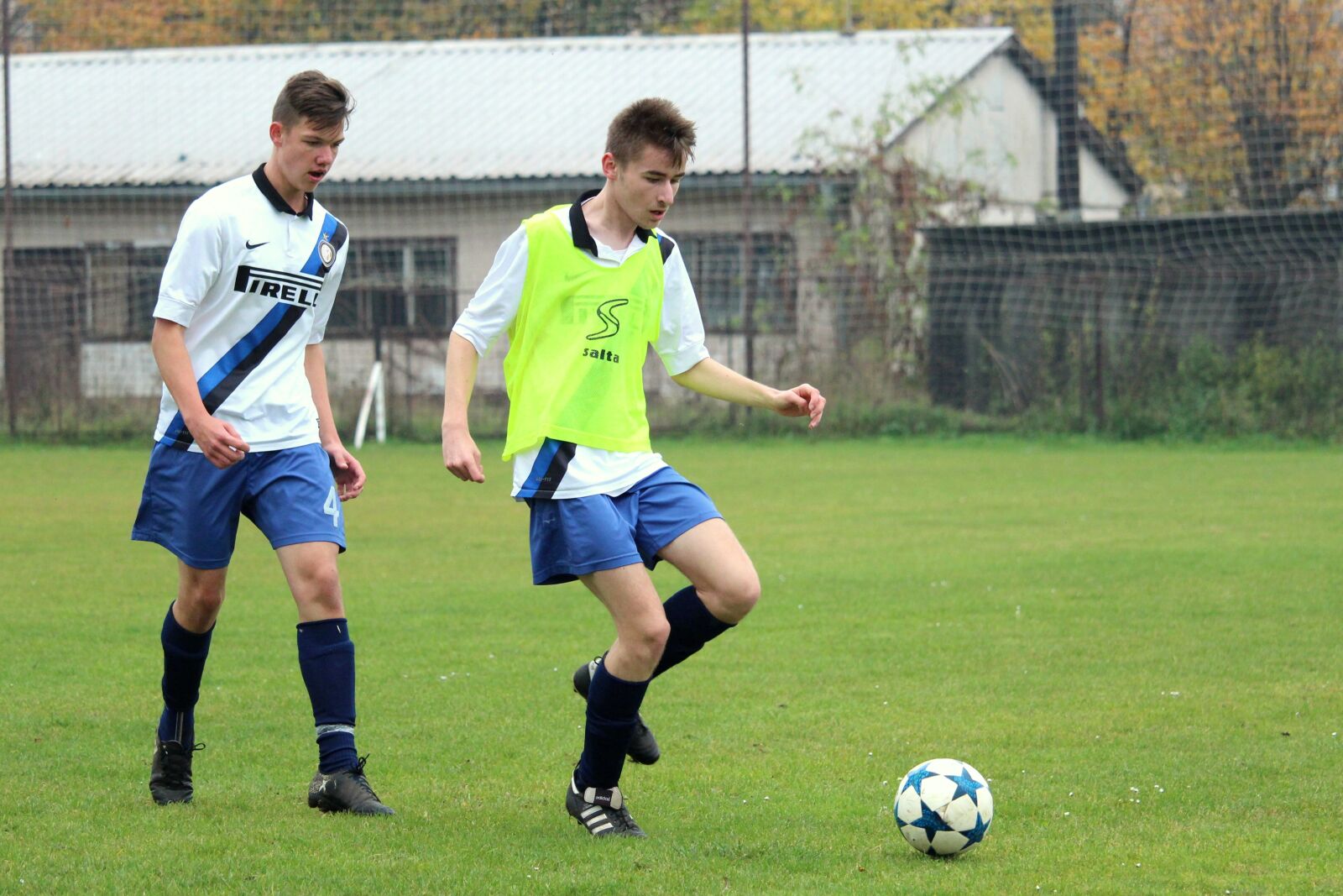 Canon EOS 1300D (EOS Rebel T6 / EOS Kiss X80) sample photo. Football, training, training match photography