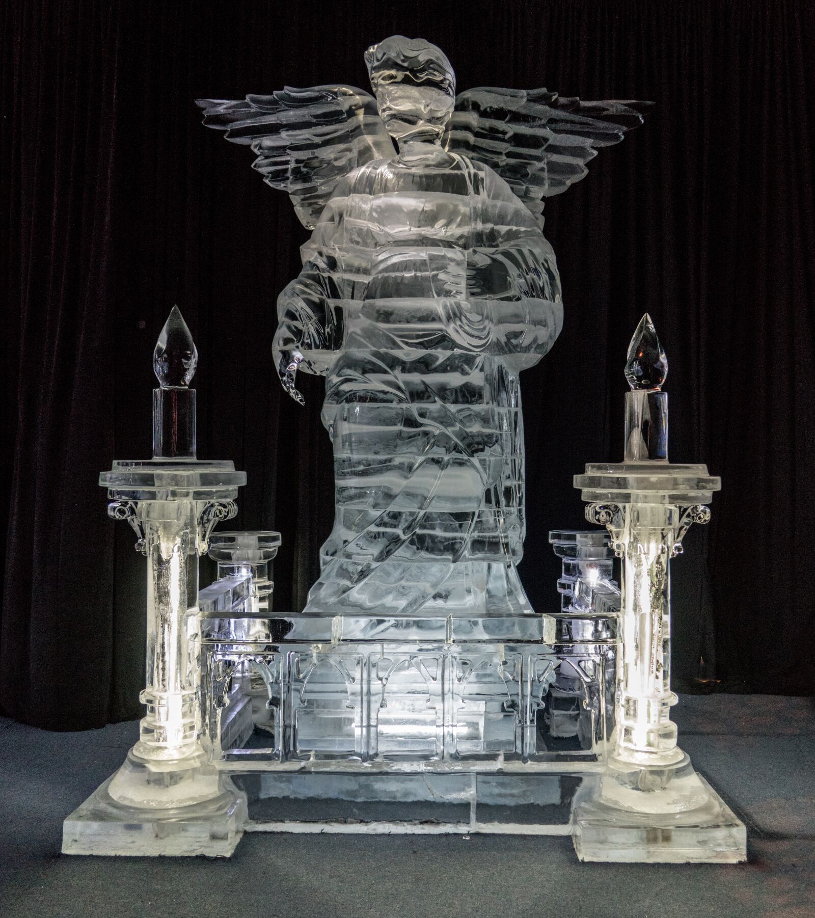 Sony a7R II sample photo. Ice sculptures, gaylord palms photography