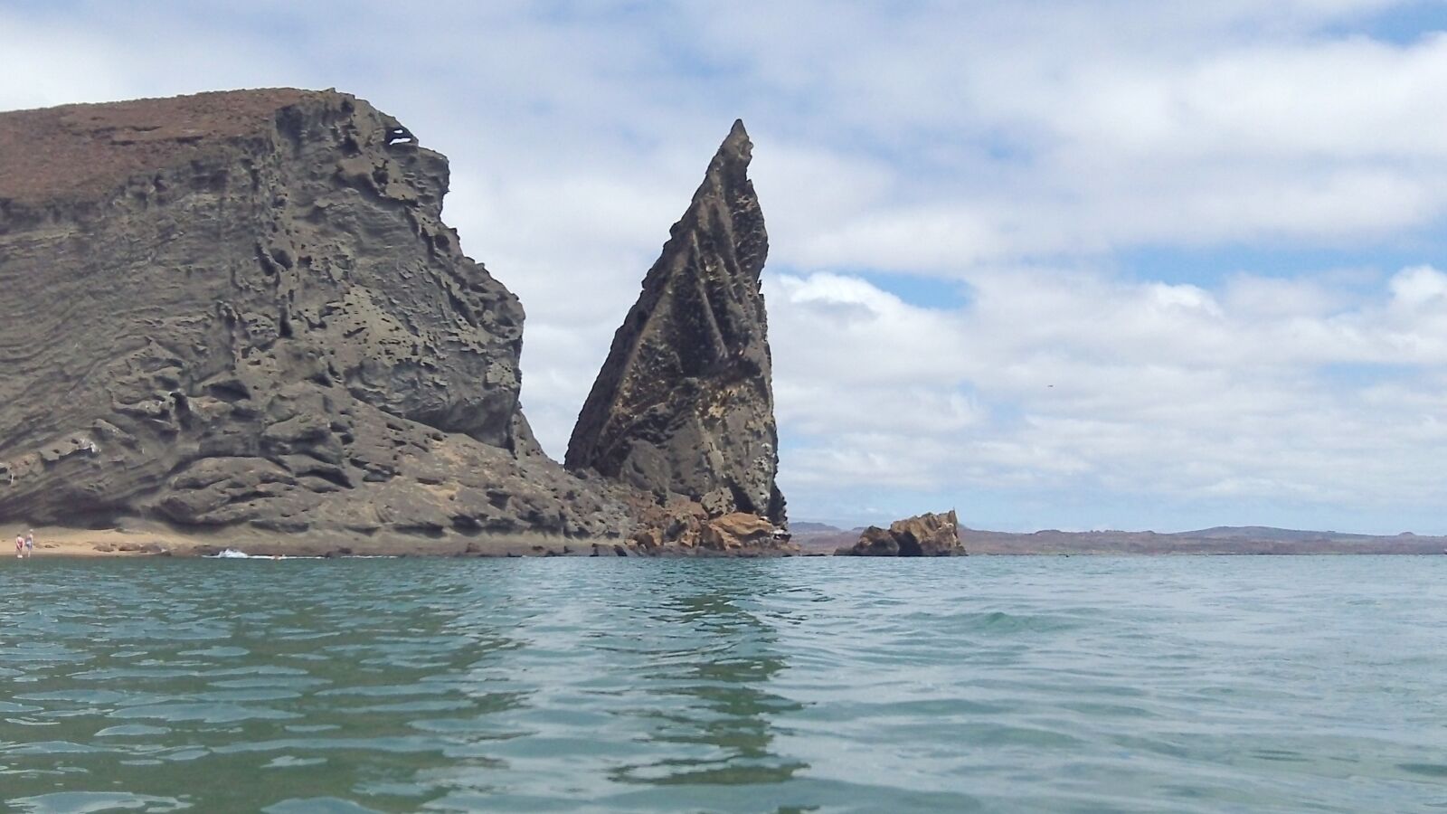 Kodak PLAYSPORT VIDEO CAMERA, ZX5 sample photo. Galapagos, pinnacle rock, ecuador photography