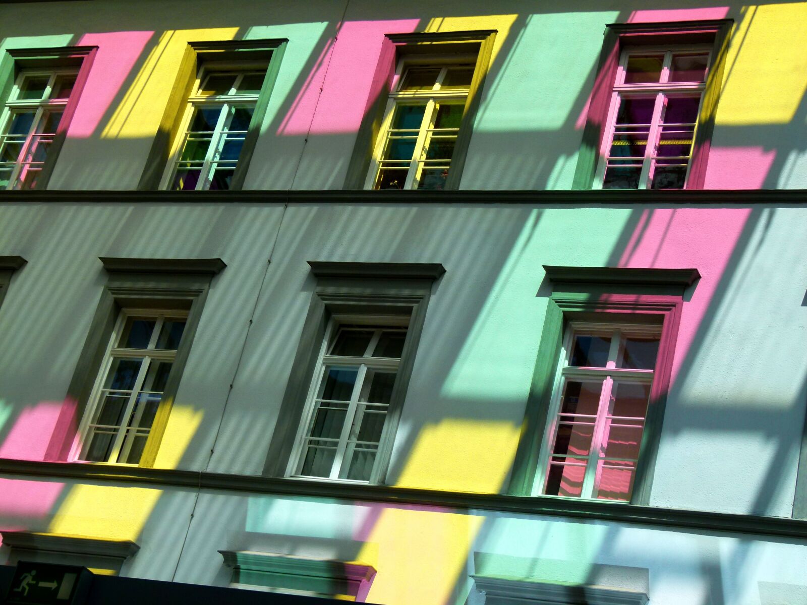 Panasonic Lumix DMC-FZ100 sample photo. Building, color, colorful photography