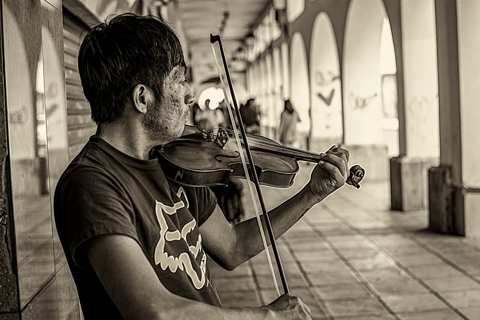 Nikon D3400 sample photo. Violinist, man, playing photography