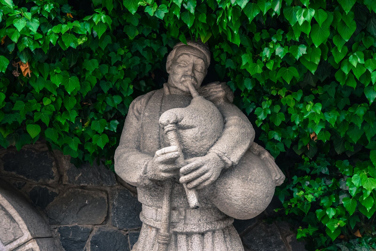 Nikon D750 sample photo. Bulgaria, bagpipe, shiroka laka photography