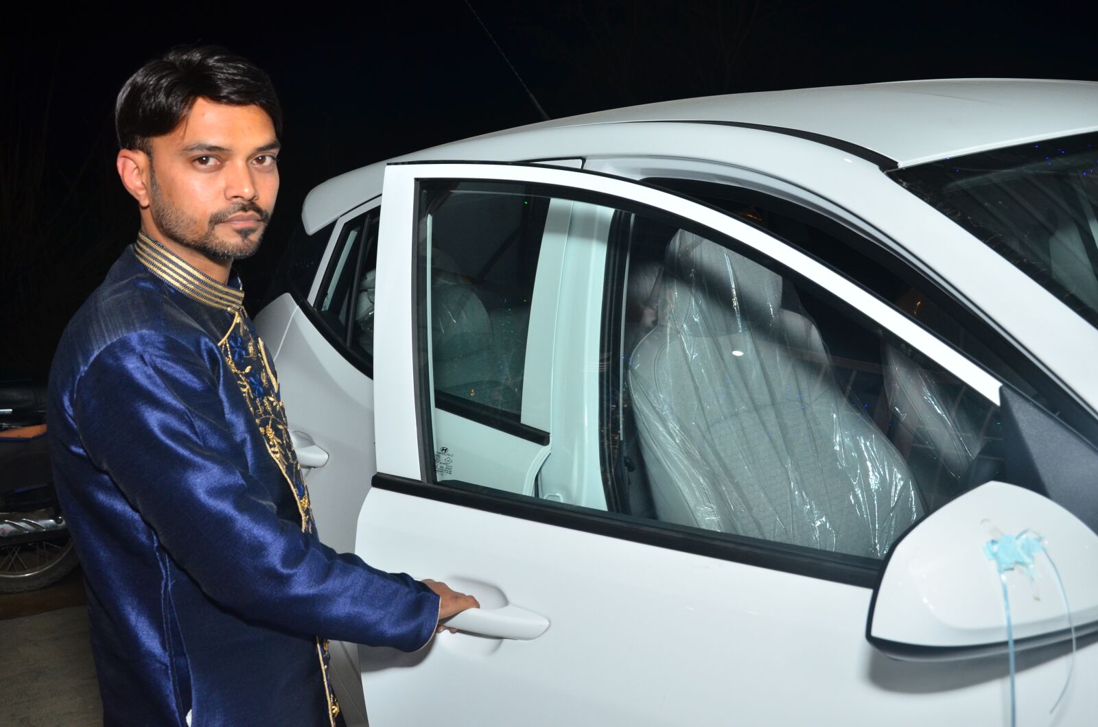 Nikon D7000 sample photo. Bloggerbhuvya, blogger, indian photography