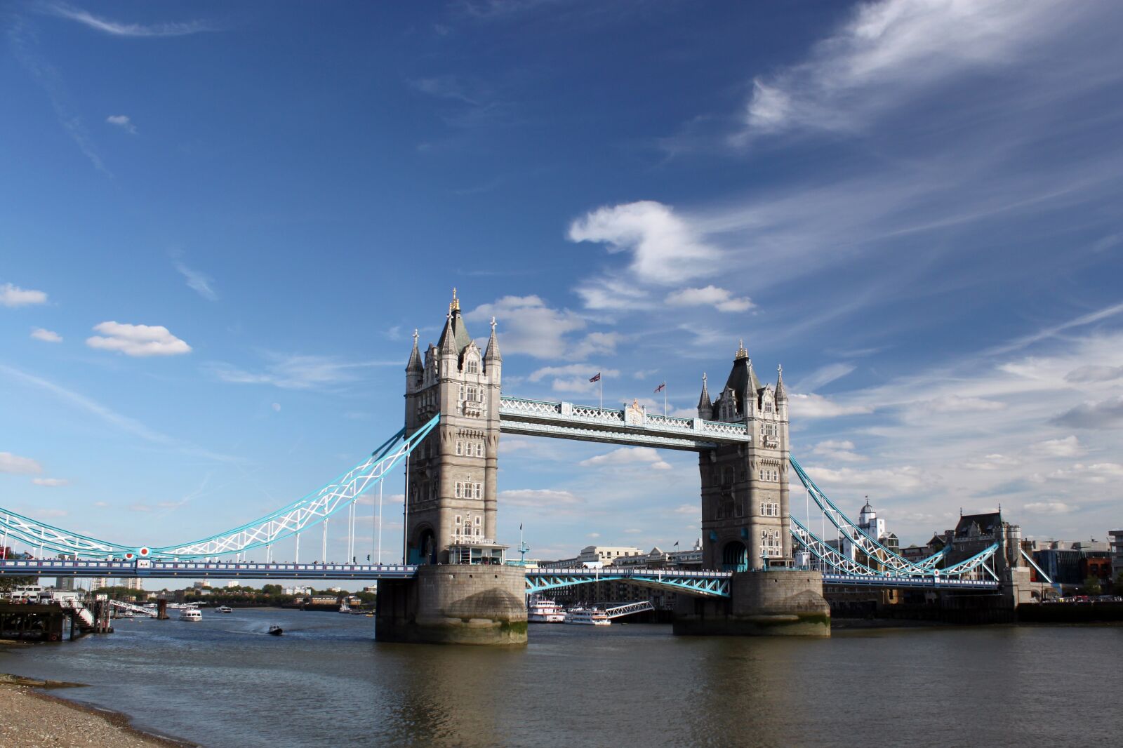 Canon EOS 500D (EOS Rebel T1i / EOS Kiss X3) sample photo. Tower bridge, thames, river photography