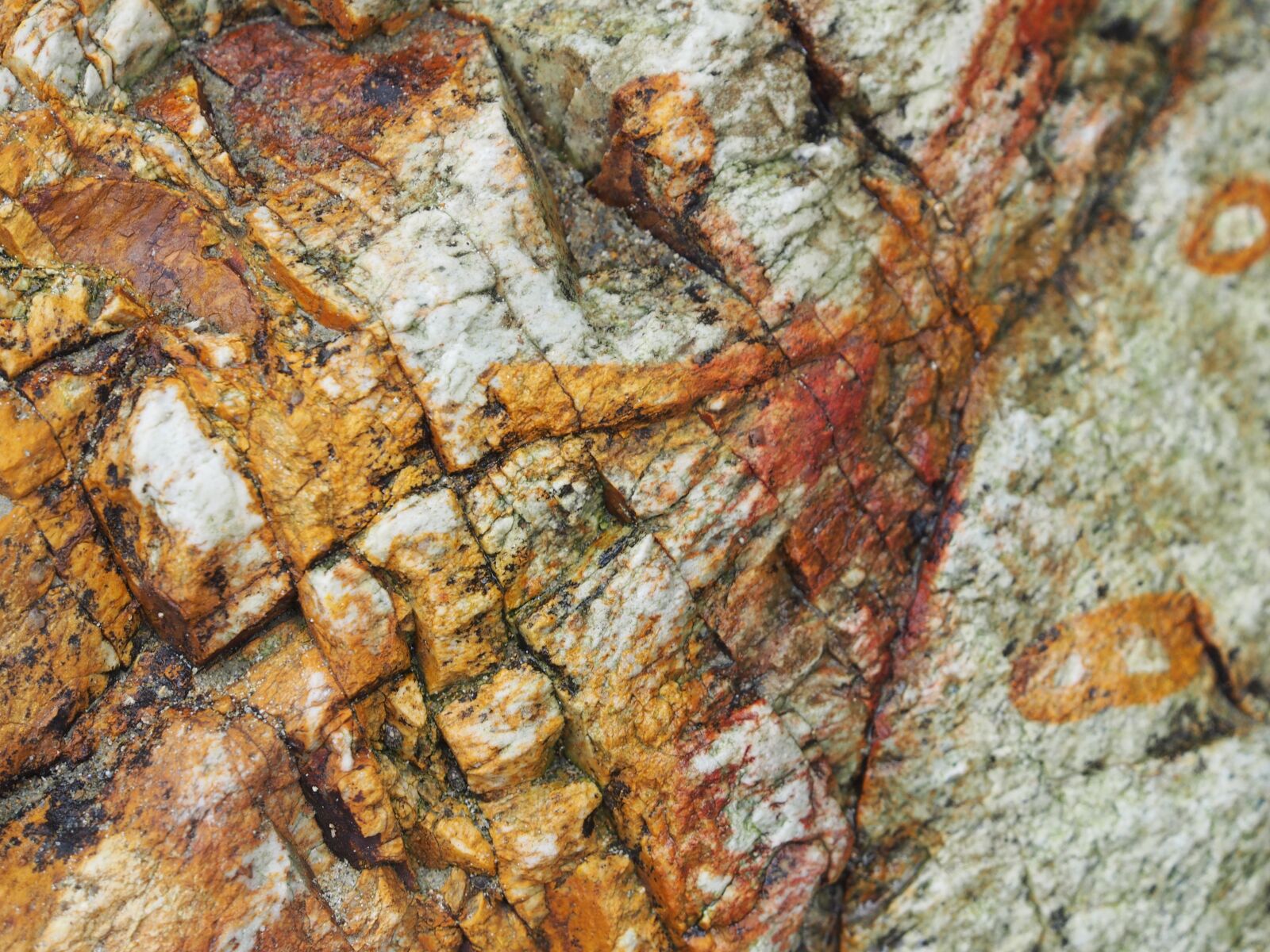 Olympus OM-D E-M5 sample photo. Stones, patterns, structure photography