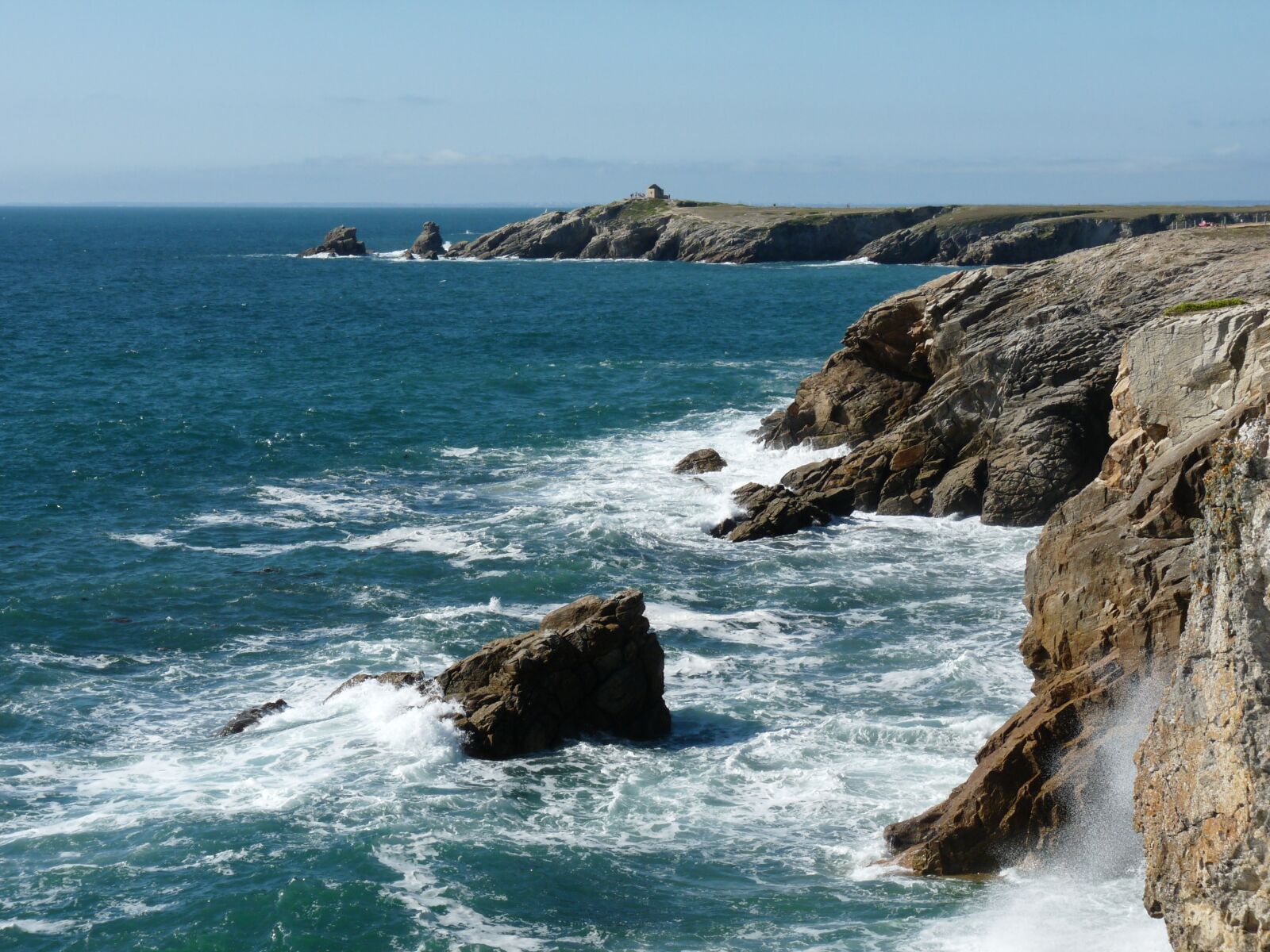 Panasonic Lumix DMC-FZ28 sample photo. Sea, rock, landscape photography