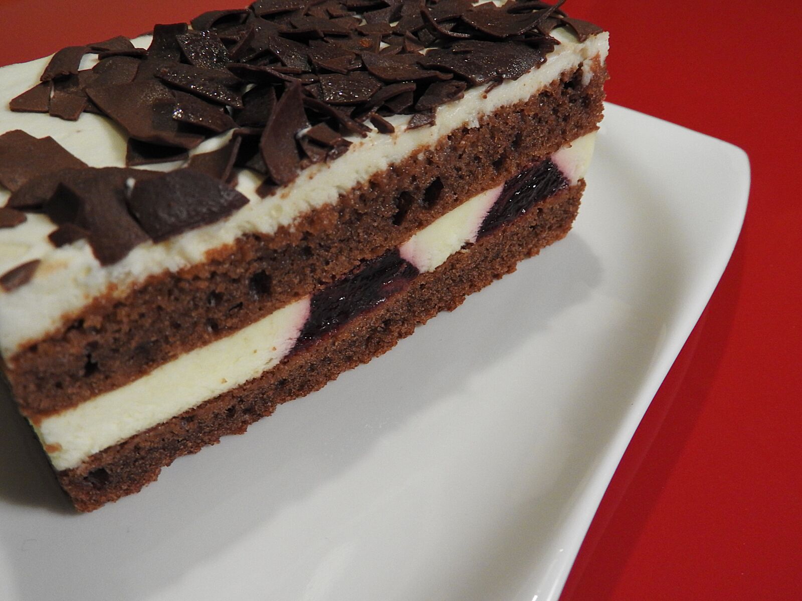 Nikon Coolpix P610 sample photo. Black forest cake, dessert photography