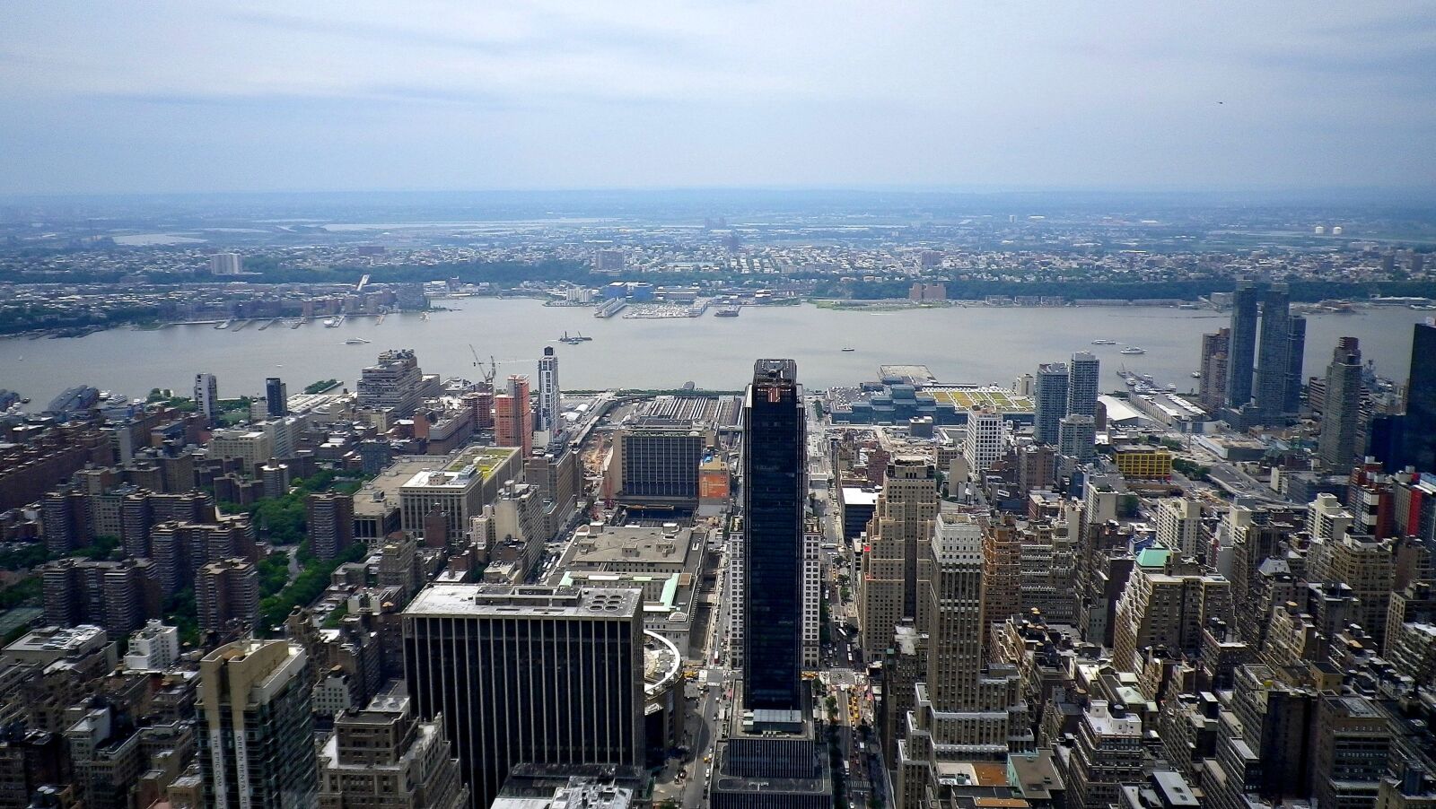 Pentax Optio I-10 sample photo. New york, megacity, usa photography