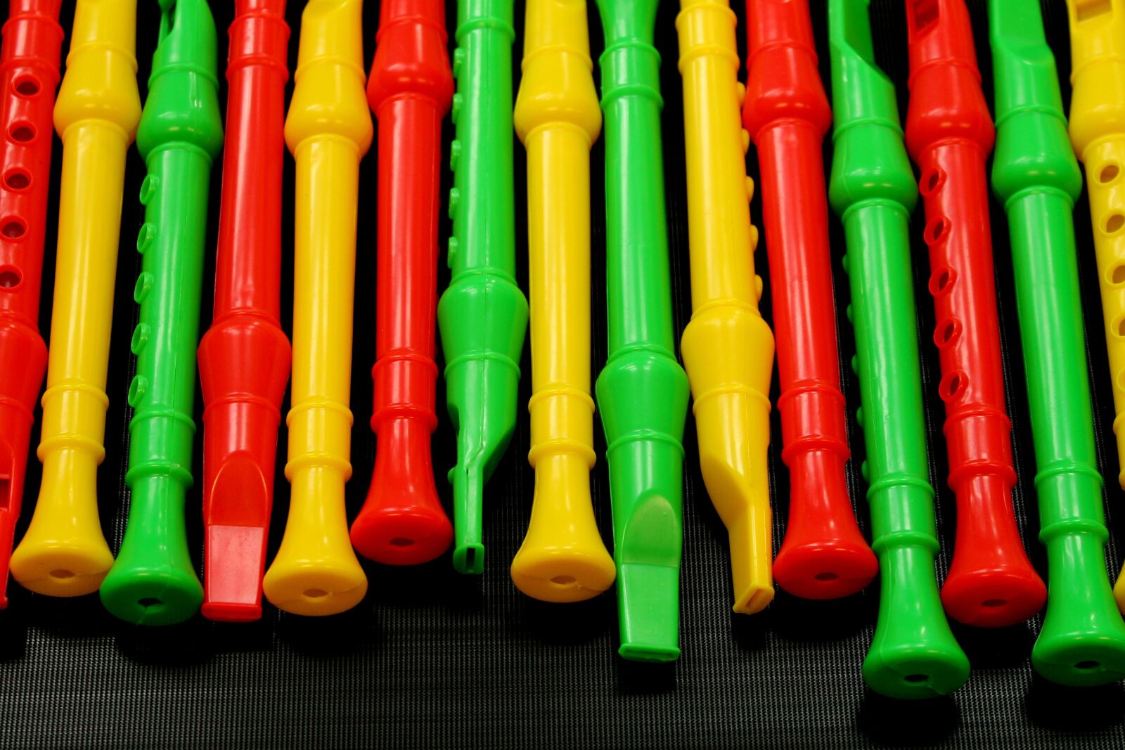 Canon EOS 1200D (EOS Rebel T5 / EOS Kiss X70 / EOS Hi) sample photo. Flute, instruments, music photography