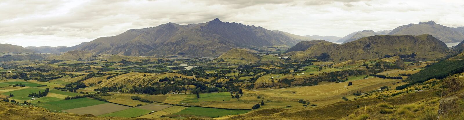 Sony a7 + Sony FE 24-240mm F3.5-6.3 OSS sample photo. Otago region, new zealand photography