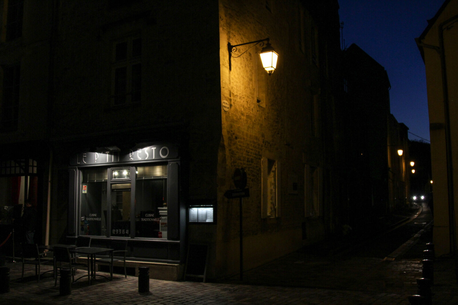 Canon EF 24-105mm F4L IS USM sample photo. Alley, bricks, cafe, car photography