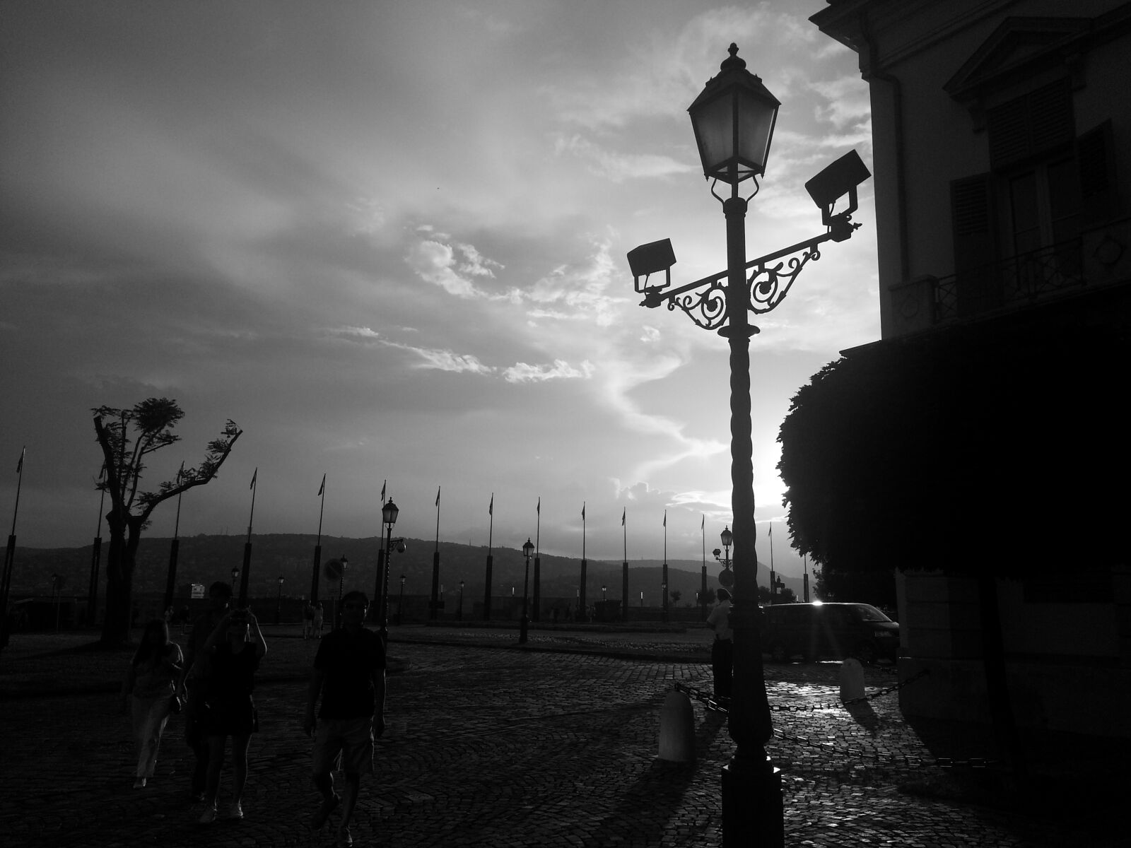 Samsung Galaxy S3 sample photo. People, walking, on, concrete photography