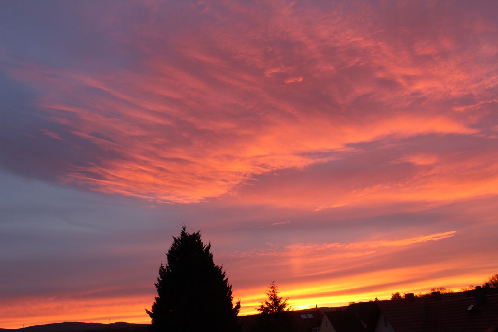Canon EOS 1300D (EOS Rebel T6 / EOS Kiss X80) sample photo. Sunrise, morgenstimmung, morgenrot photography