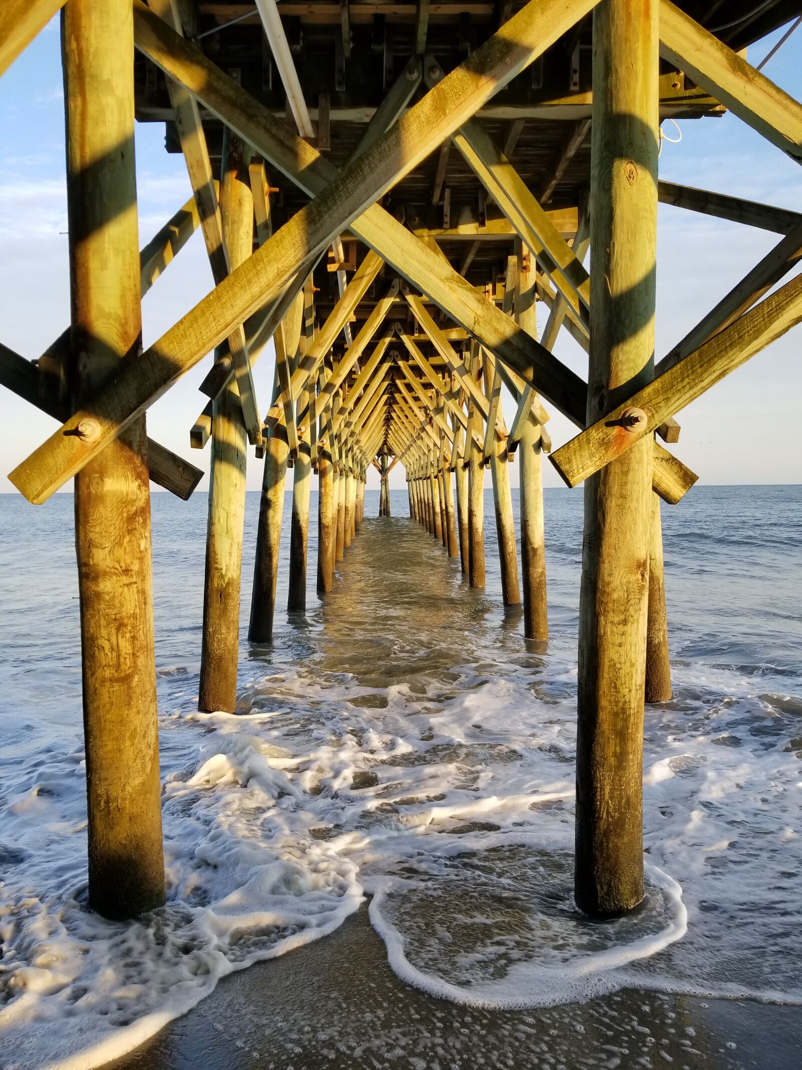 Samsung Galaxy S8 sample photo. Sun, beach, water photography