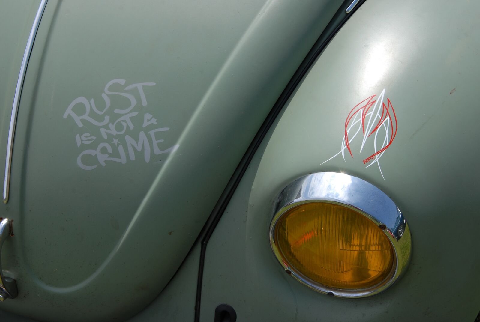 Nikon D200 sample photo. Vw, ladybug, old car photography
