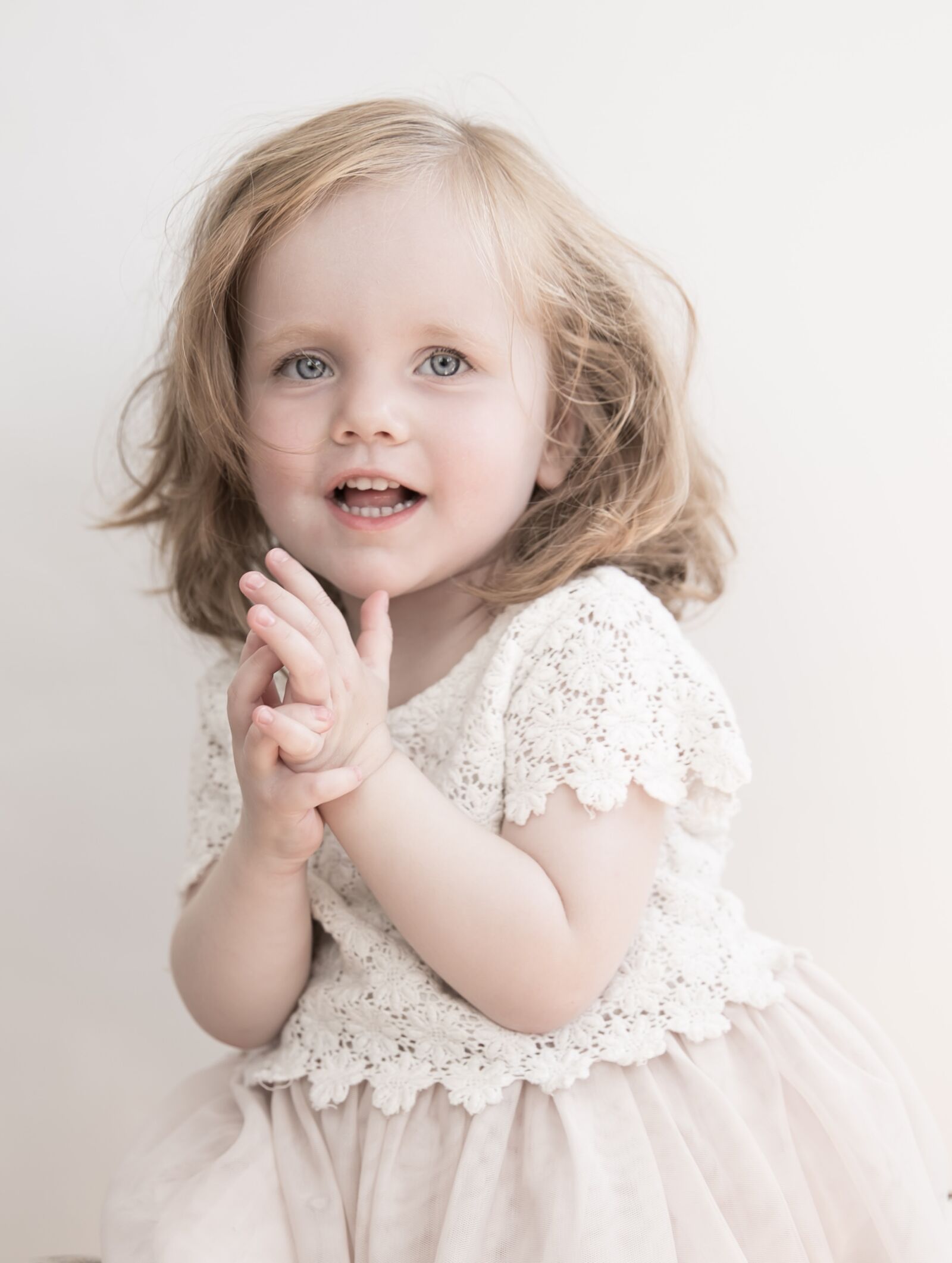 Canon EF 24-70mm F2.8L II USM sample photo. Toddler, child, girl photography