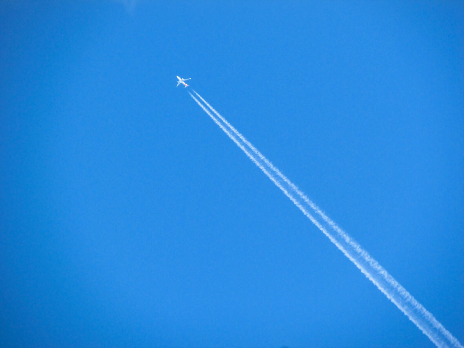 Canon PowerShot SX170 IS sample photo. Plane, air, stage length photography