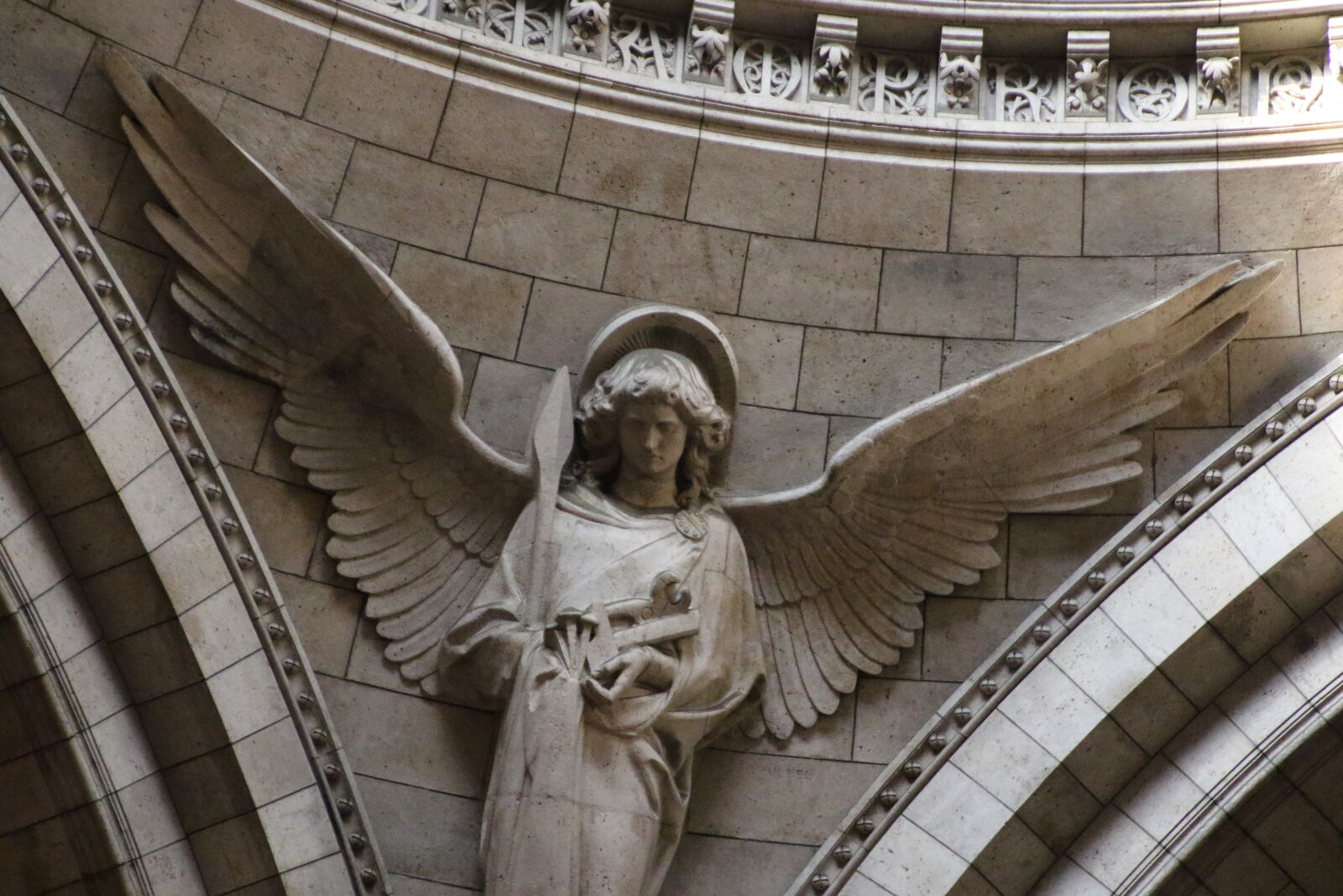 Canon EOS 7D Mark II sample photo. Angel, angelic, building, cathedral photography