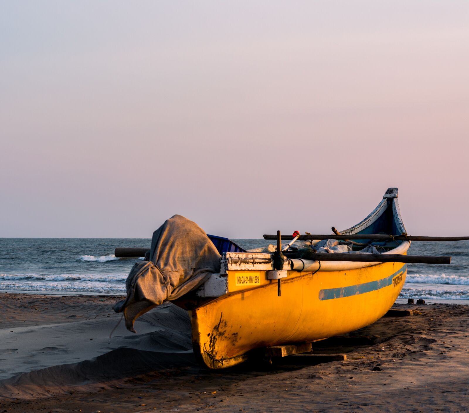 Nikon D5200 sample photo. Boat, sea, ocean photography