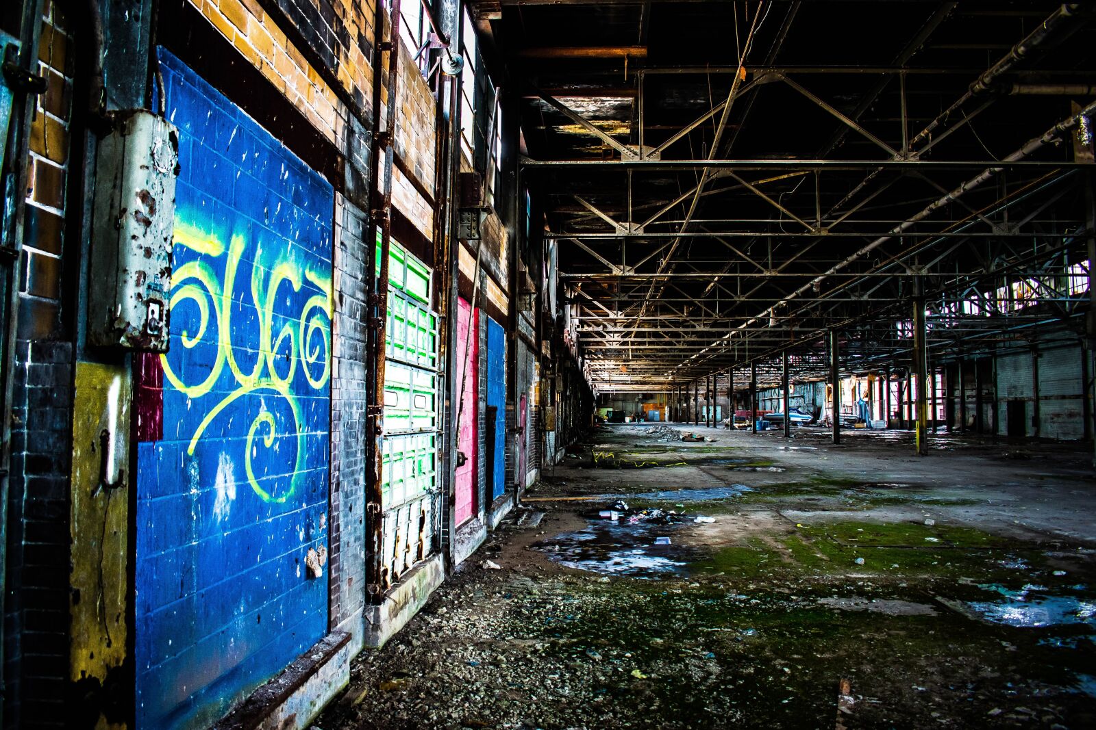Nikon D3400 sample photo. Warehouse, abandoned, wall photography
