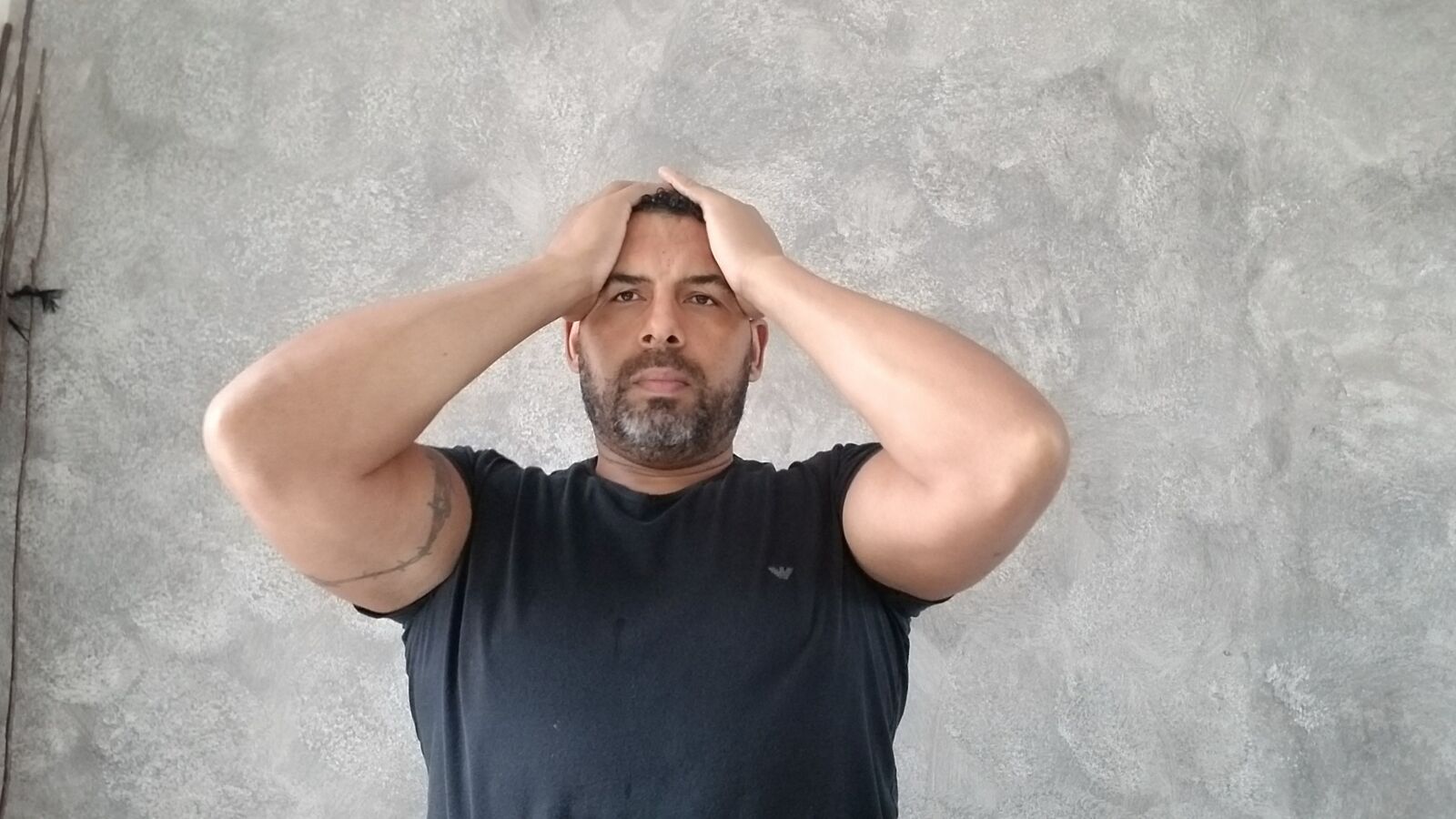 Samsung Galaxy S8 sample photo. Frustrated, angry, puerto rican photography
