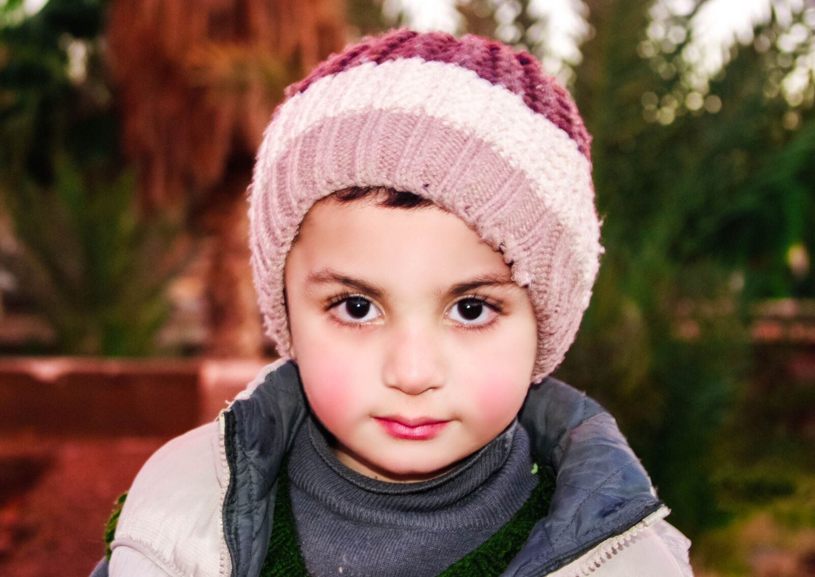 Sony Alpha DSLR-A230 sample photo. Face, portrait, boy photography